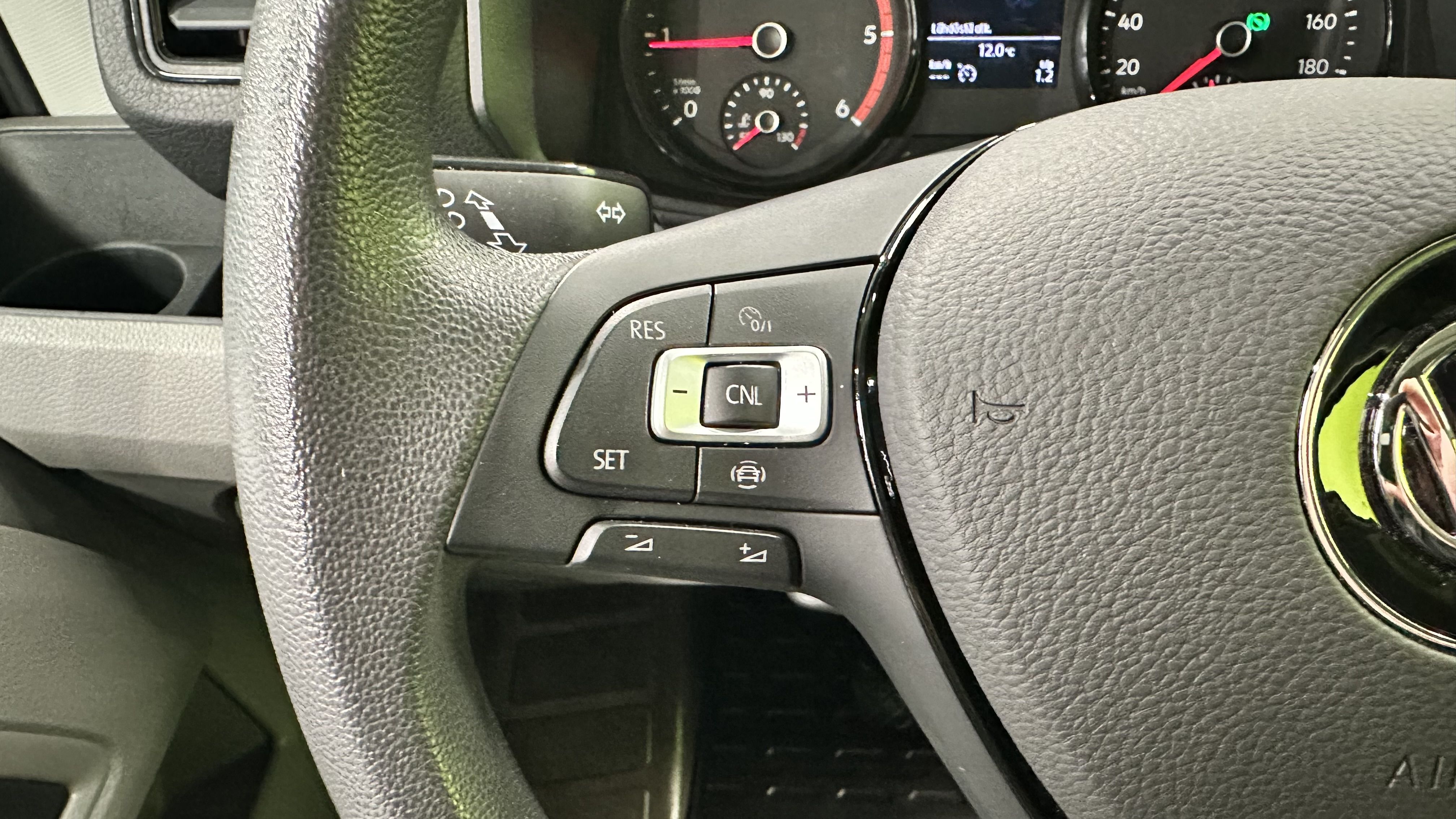 Volkswagen Crafter 2023