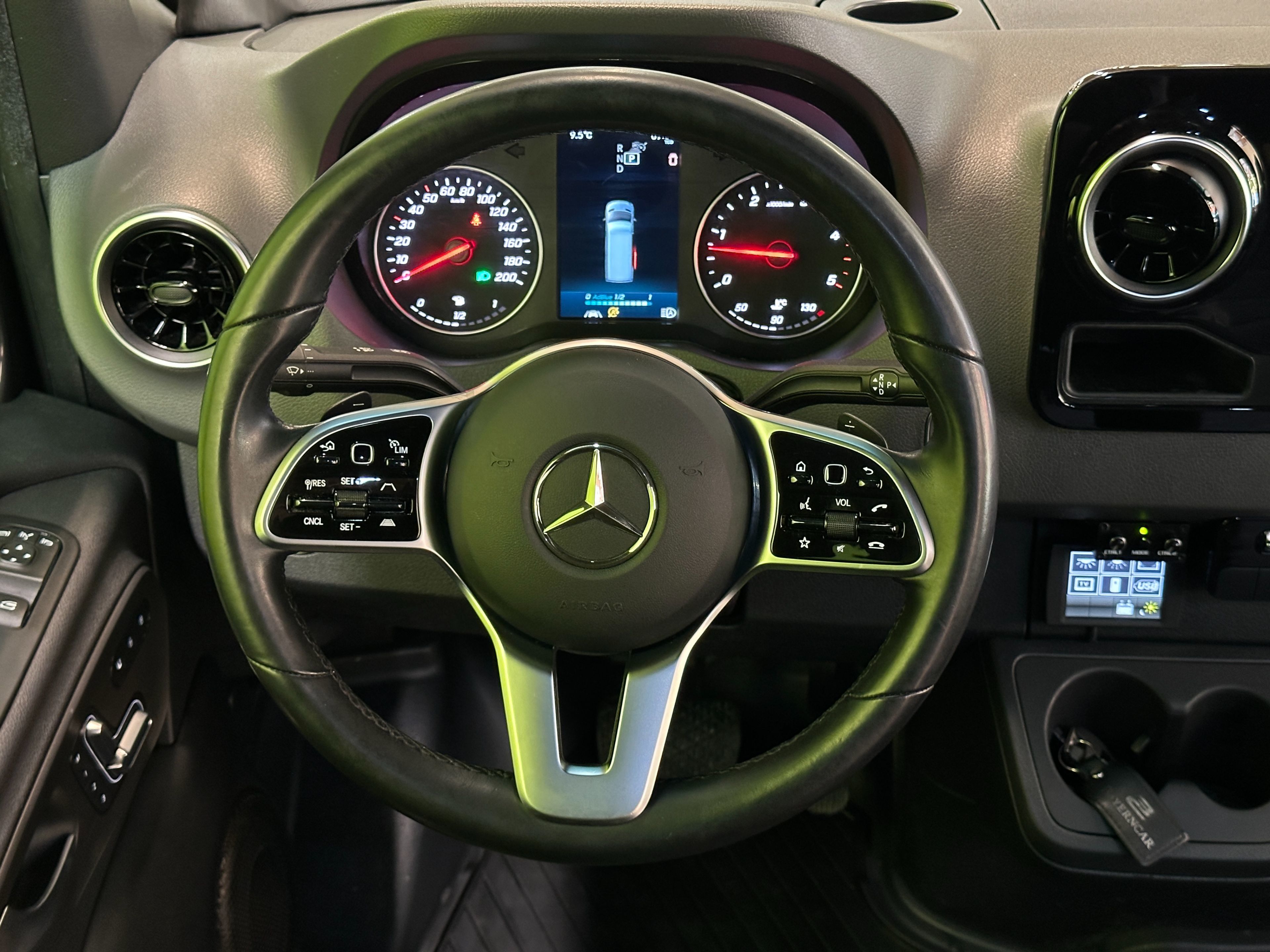 Mercedes-Benz Sprinter 2021