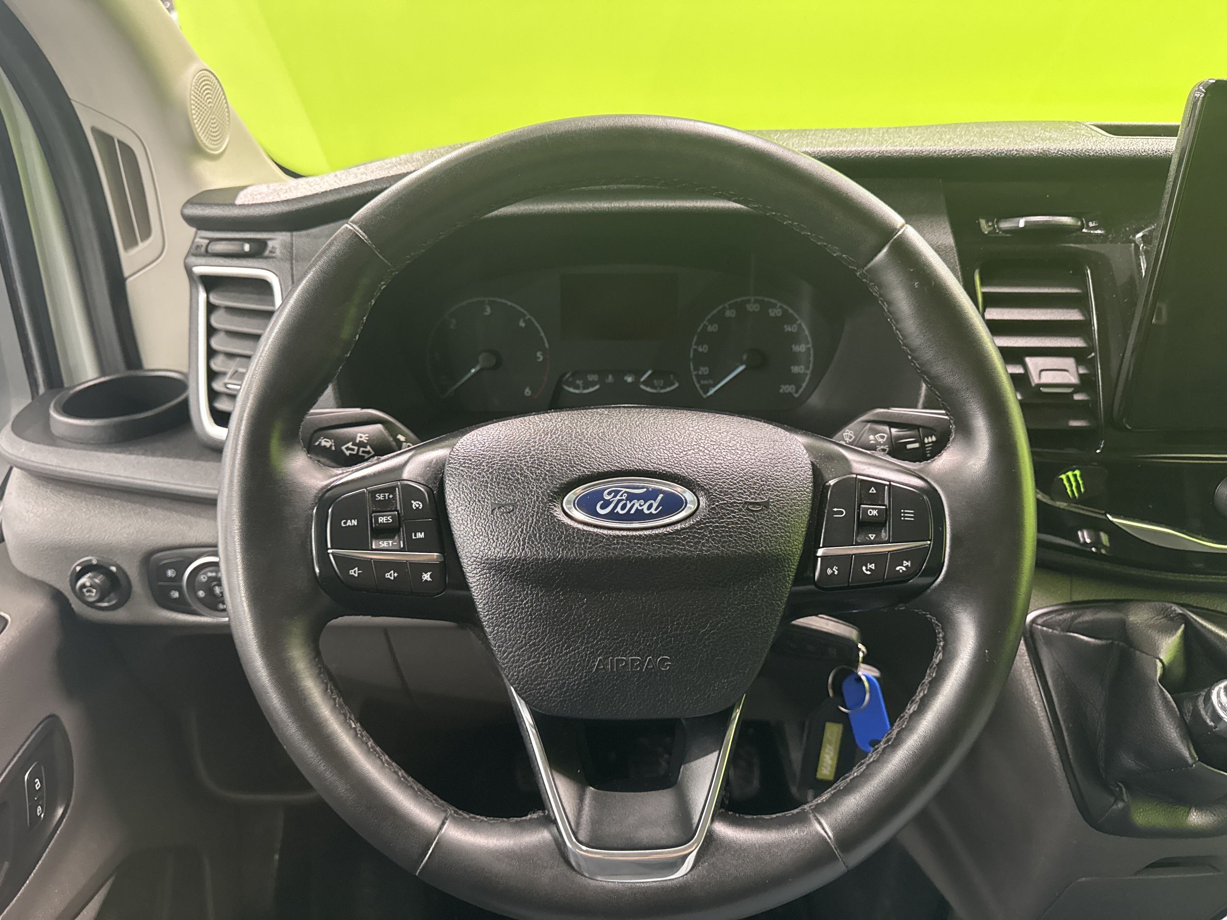 Ford Transit 2024