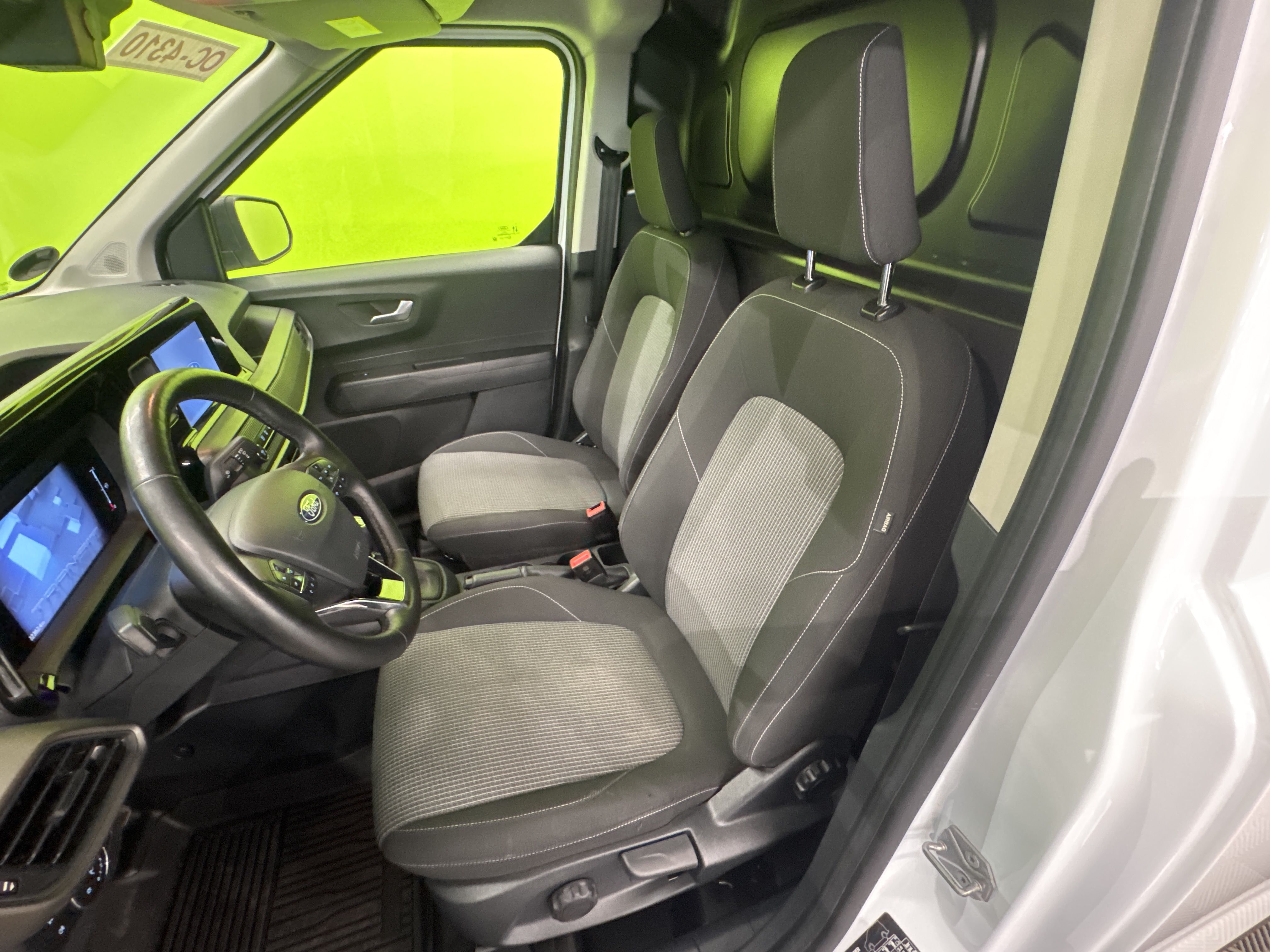 Ford Transit Courier 2024