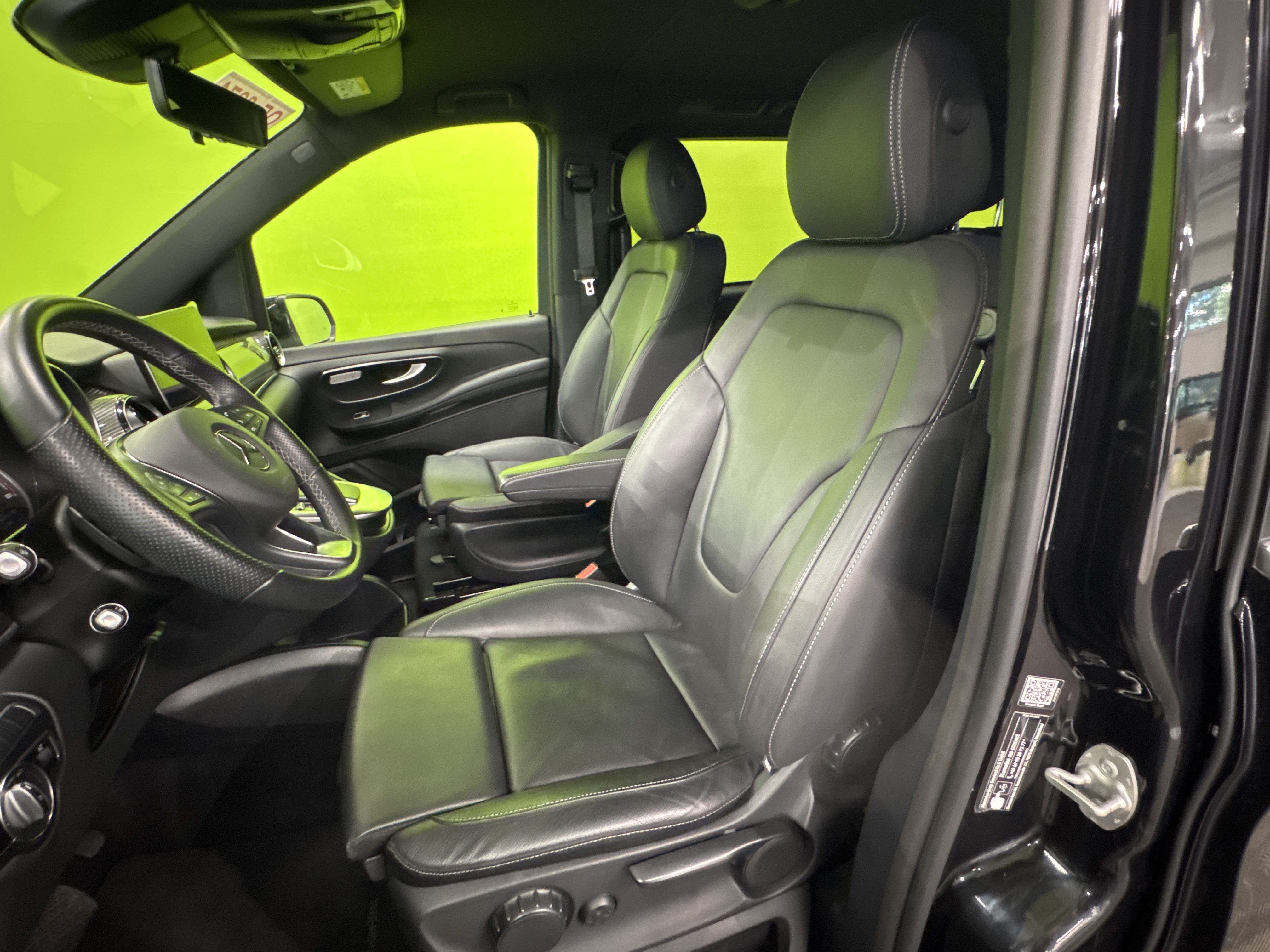 Mercedes-Benz EQV 2024