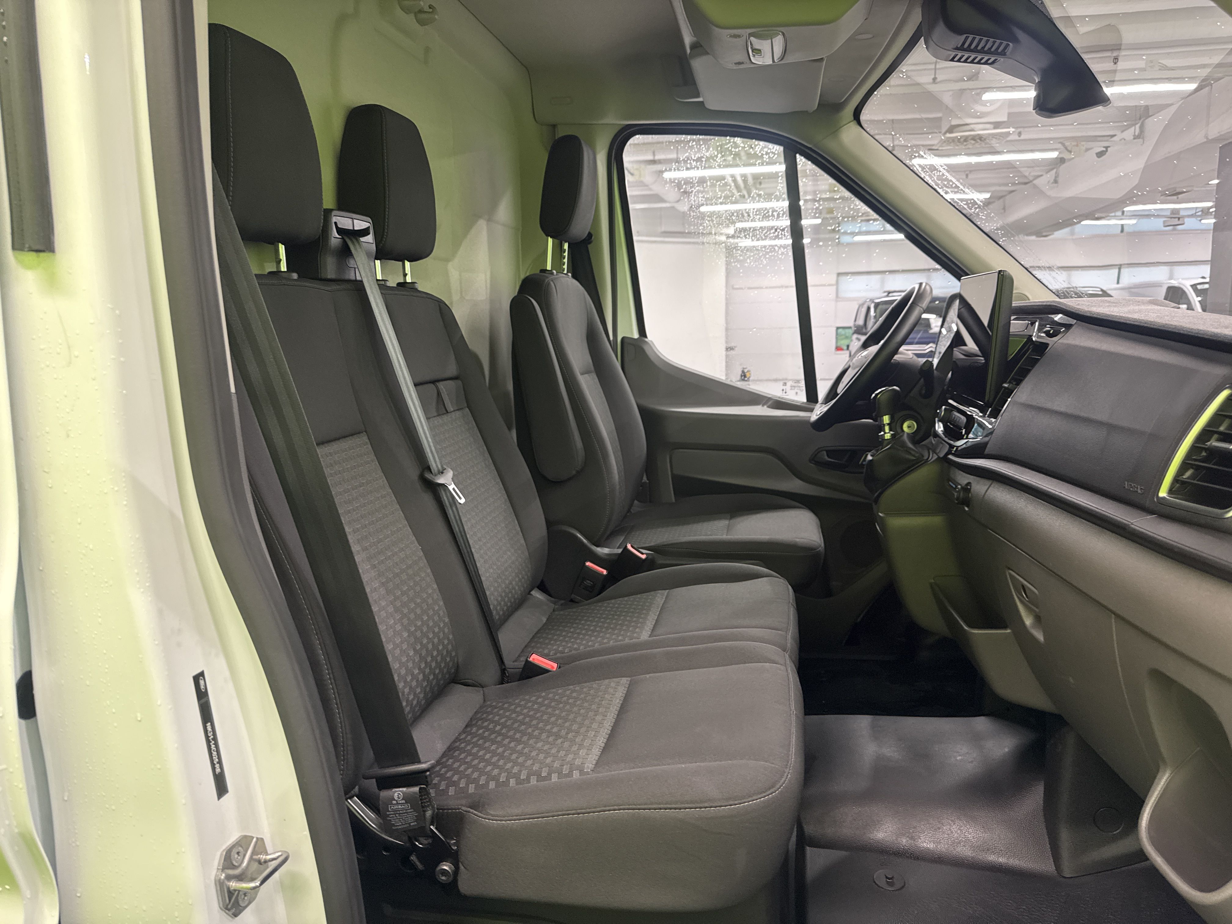 Ford Transit 2023