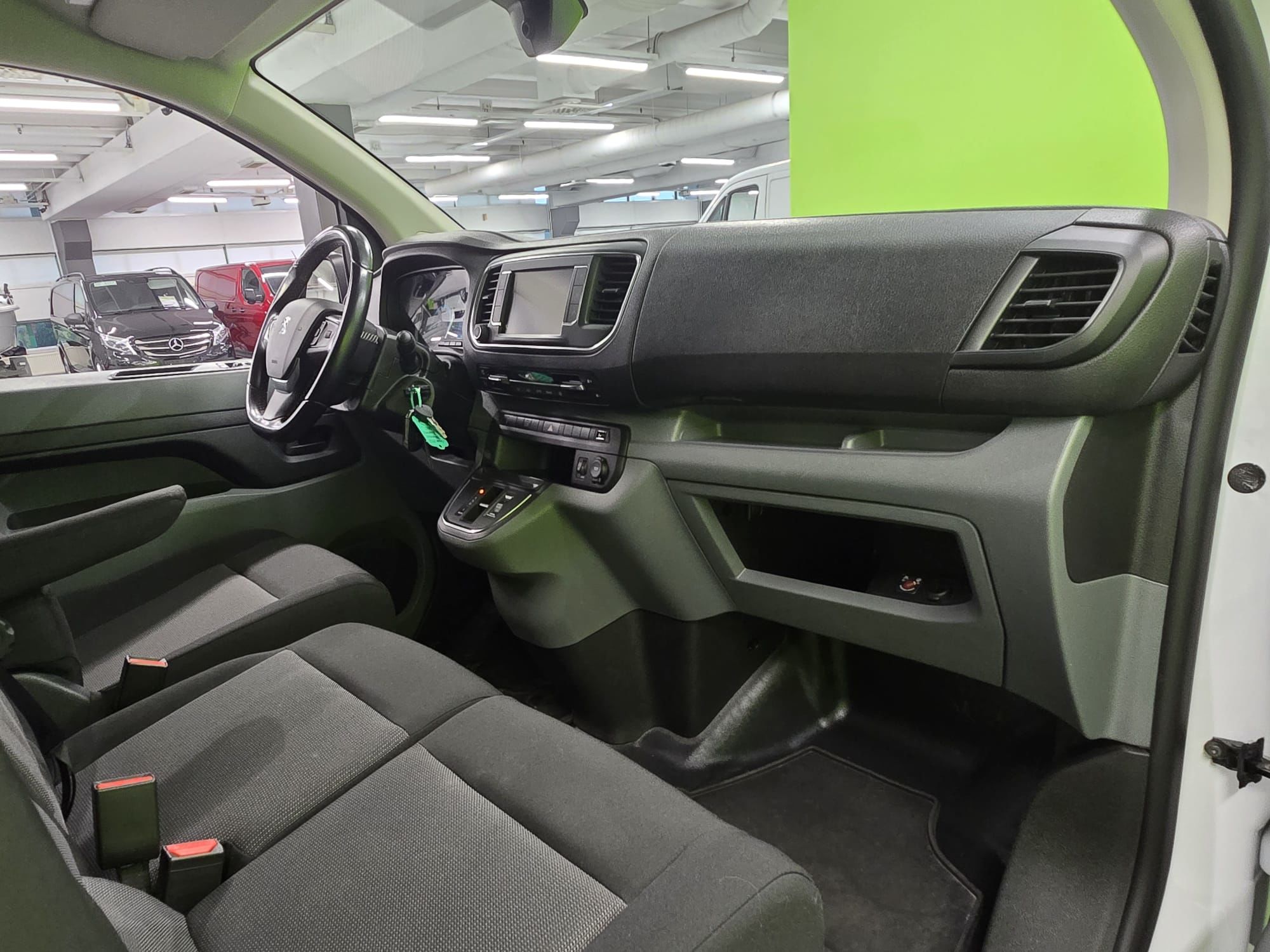 Peugeot e-Expert 2023