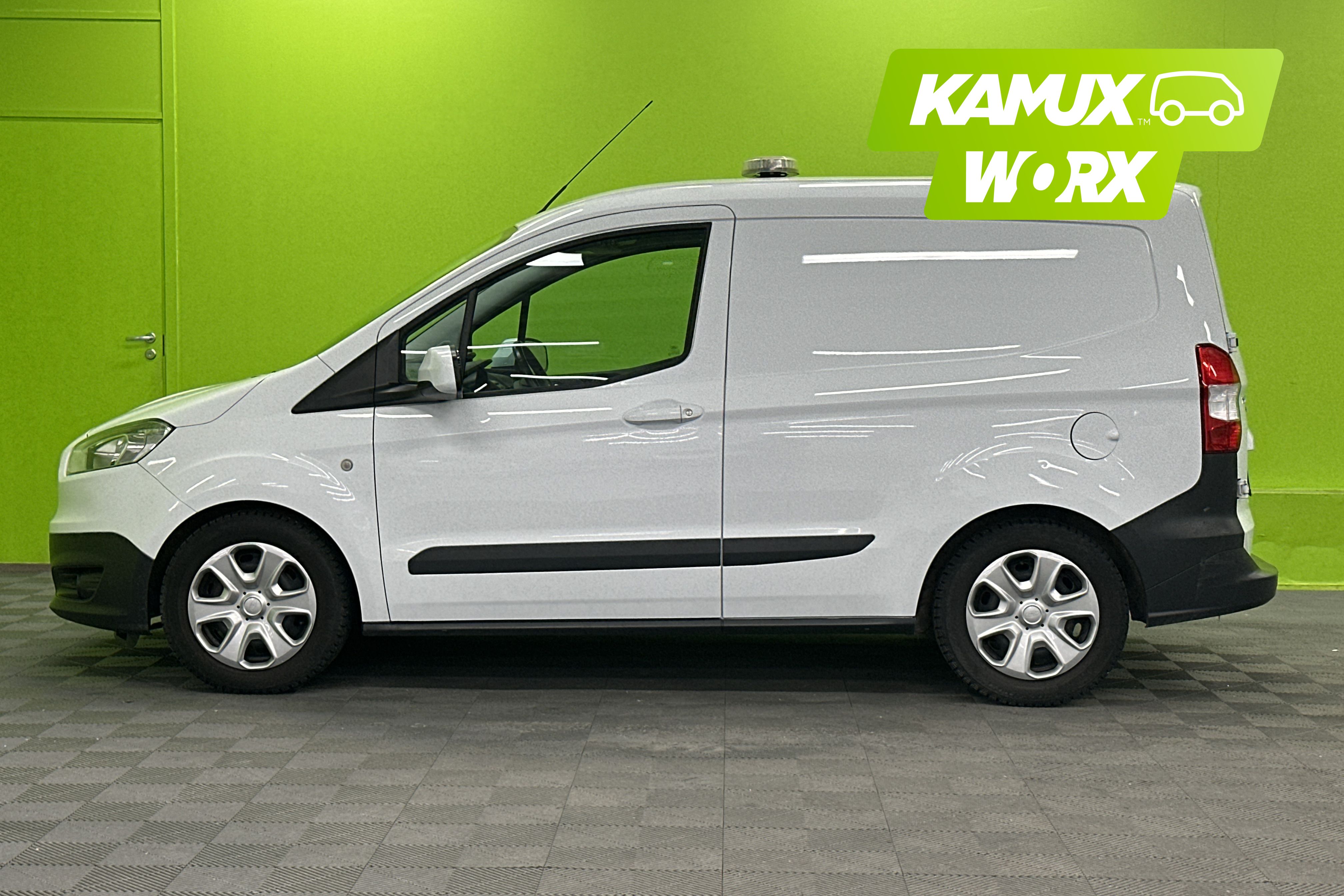 Ford Transit Courier 2018