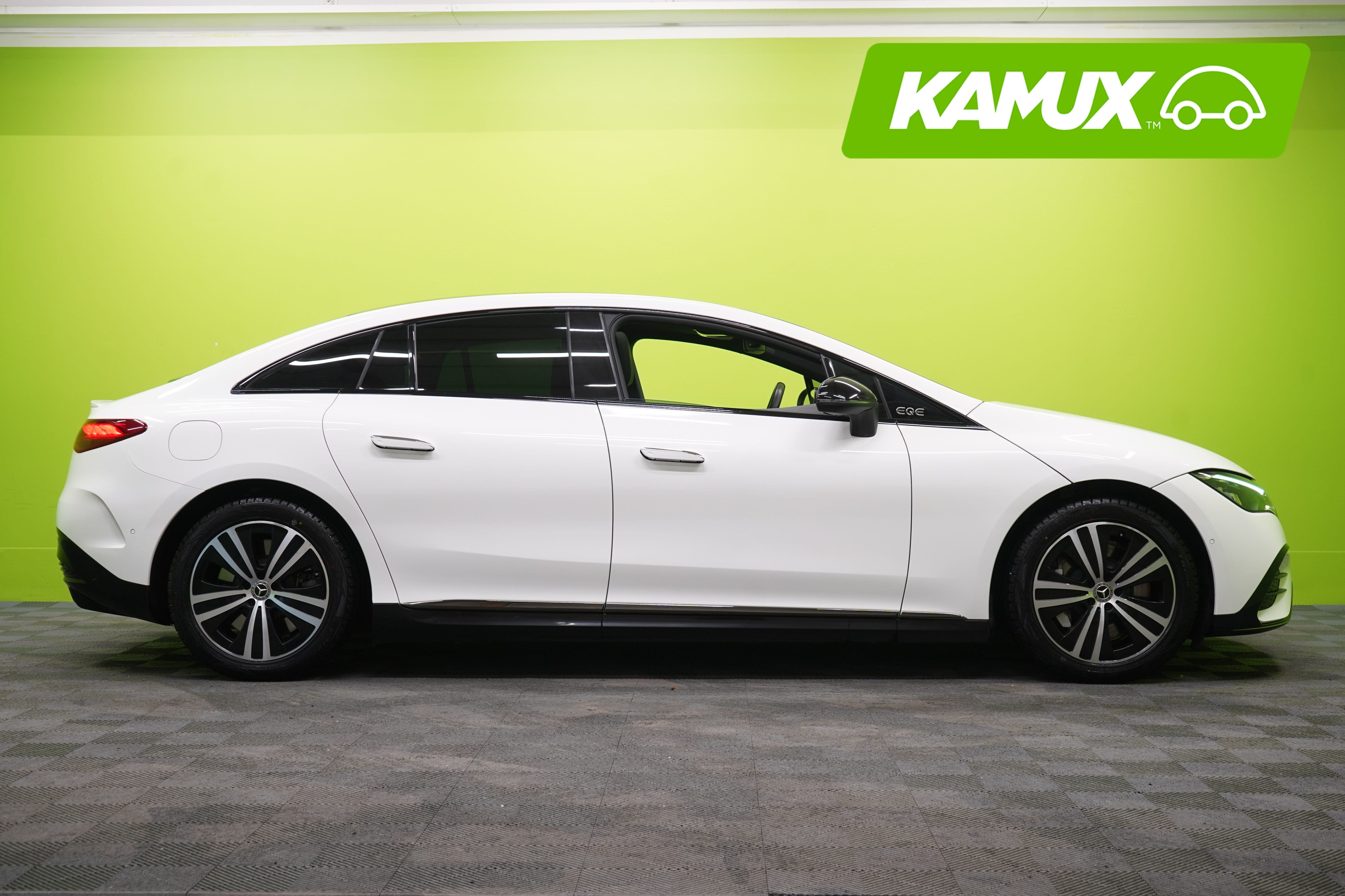 Mercedes-Benz EQE 2022