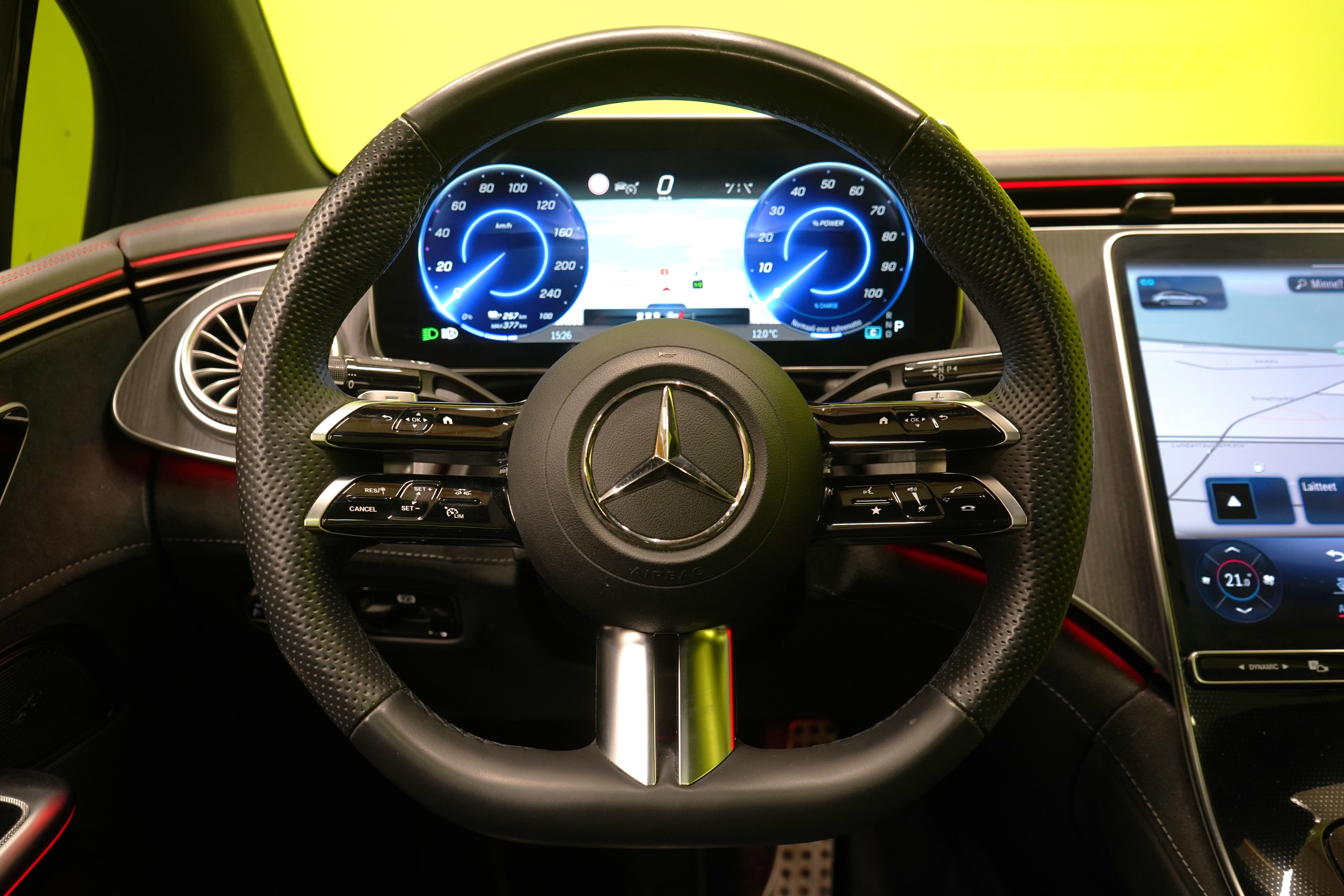 Mercedes-Benz EQE 2022