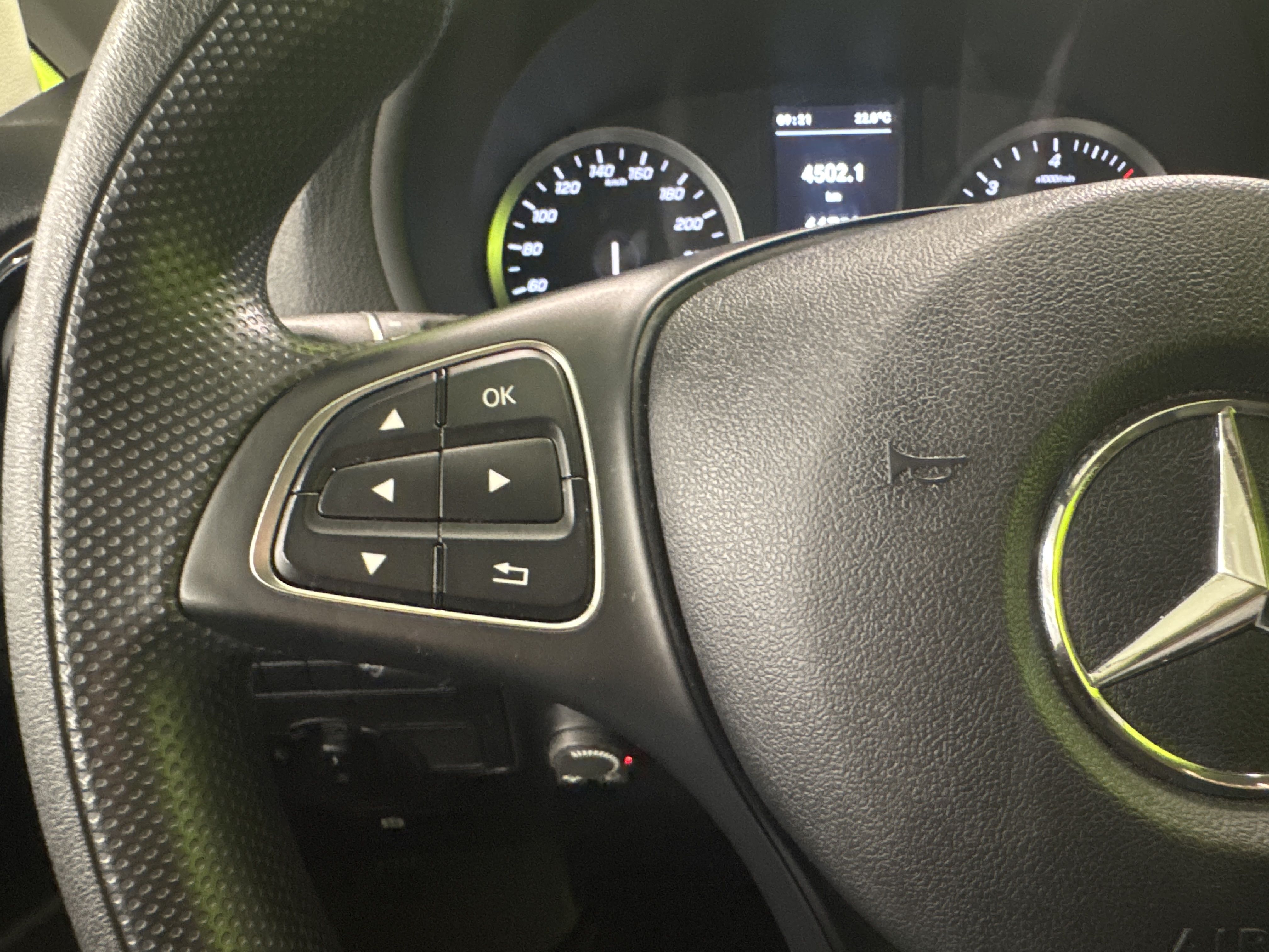 Mercedes-Benz Vito 2023