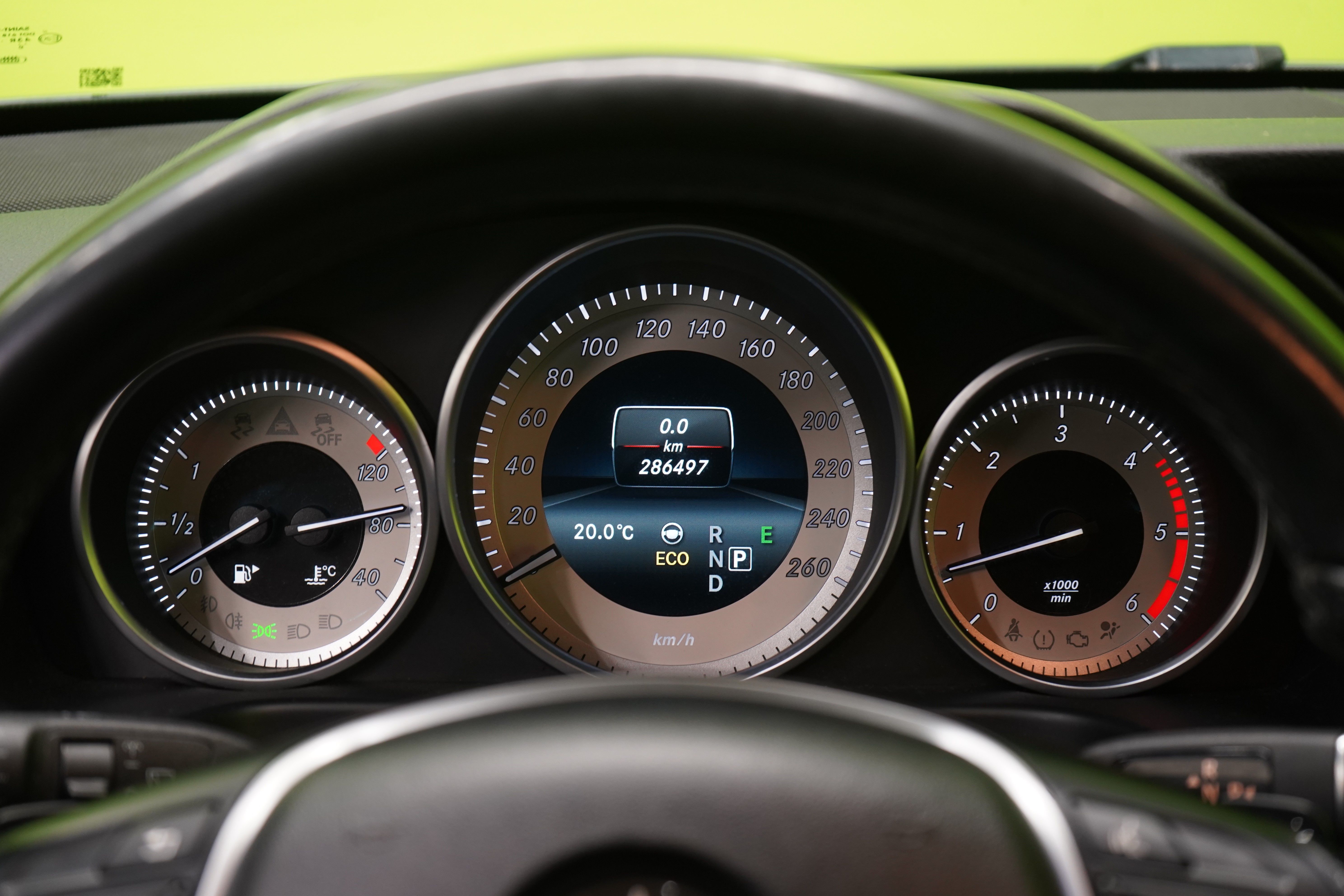 Mercedes-Benz E 2015