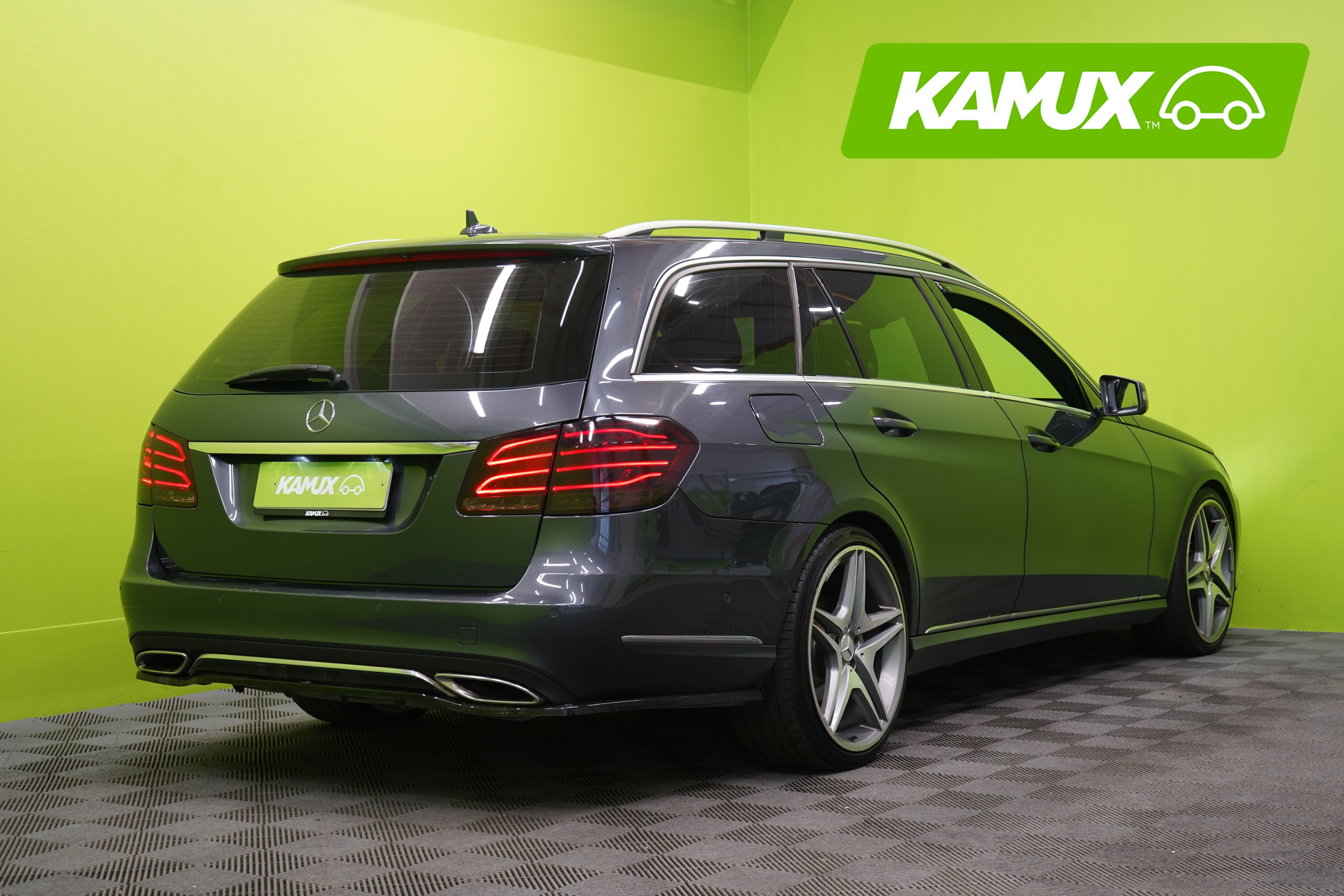 Mercedes-Benz E 2015