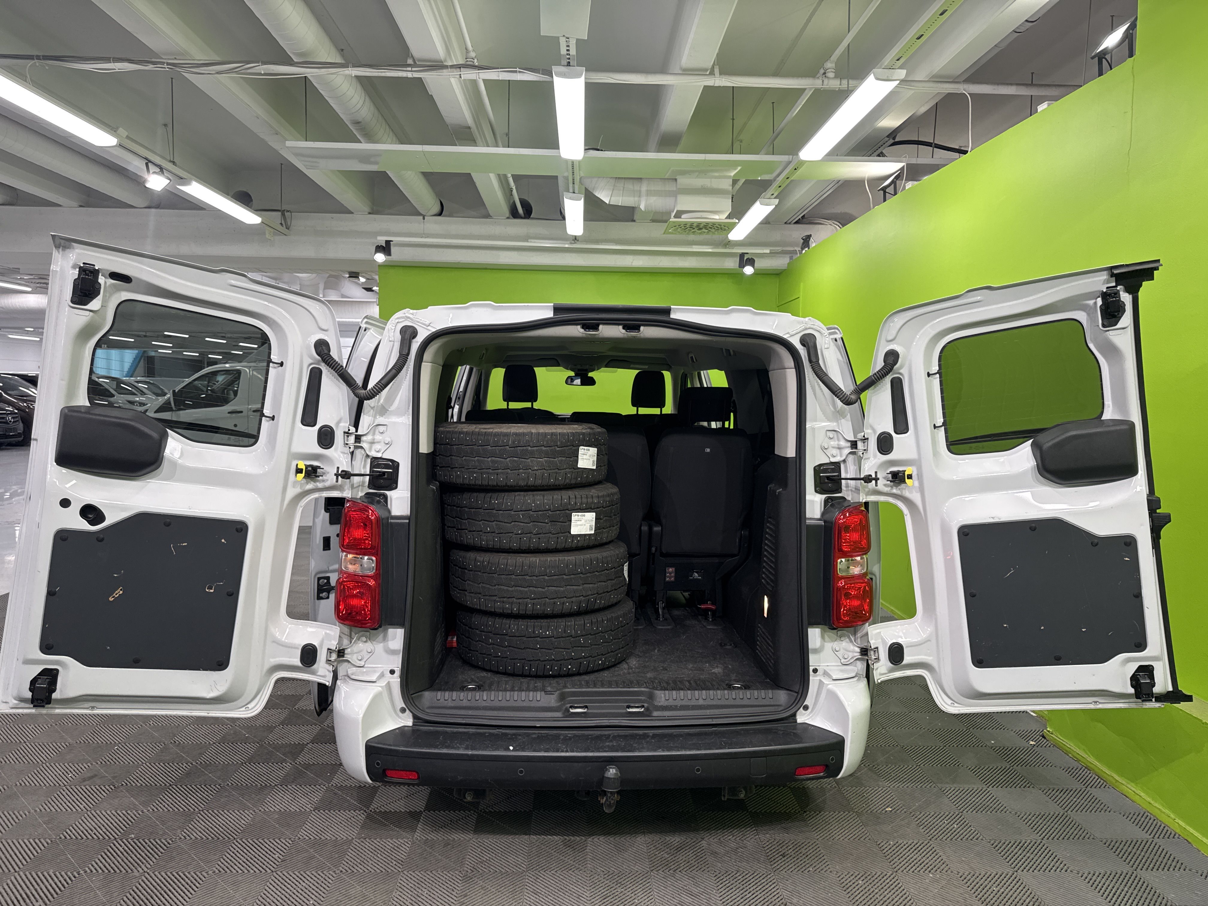 Toyota Proace Verso EV 2023