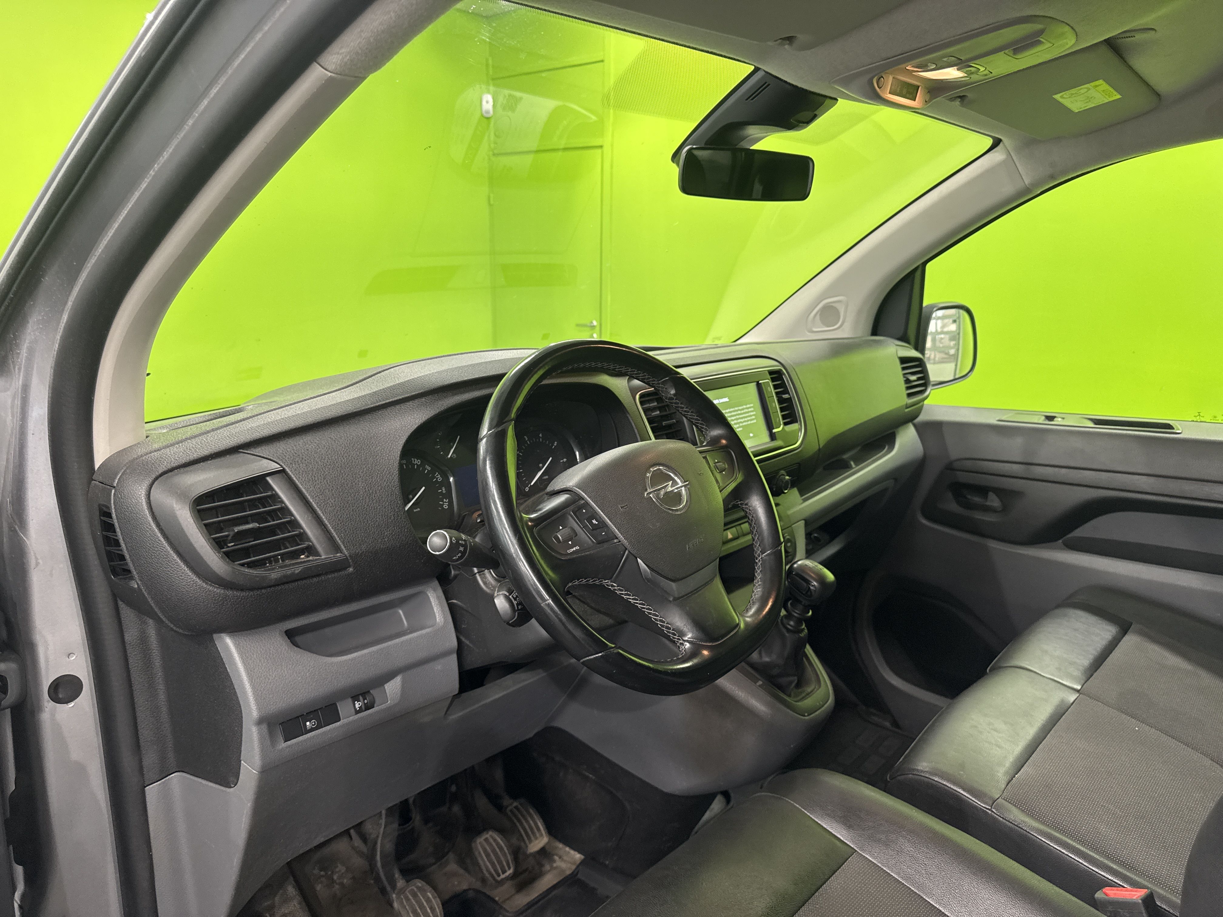 Opel Vivaro 2021
