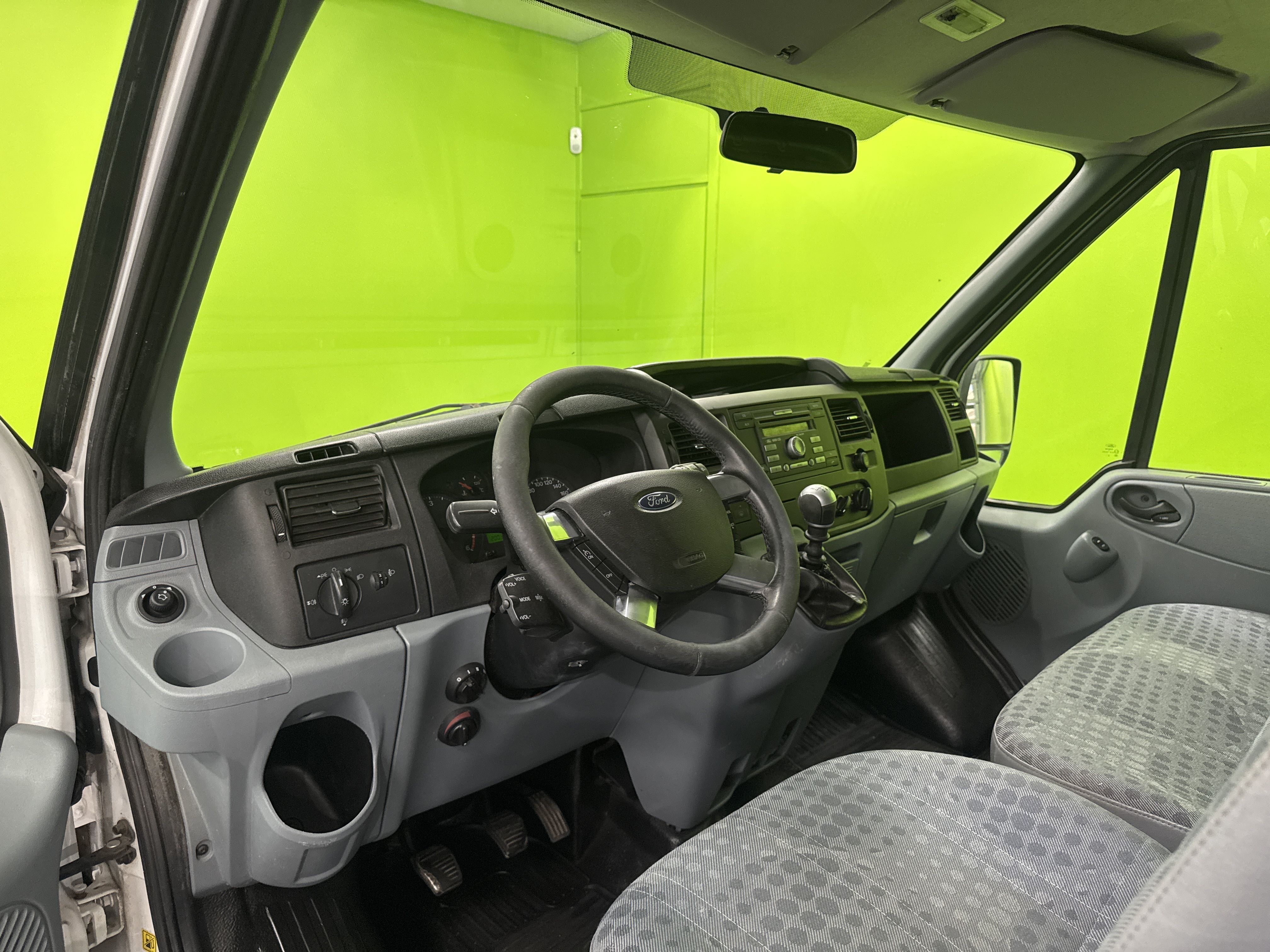 Ford Transit 2010