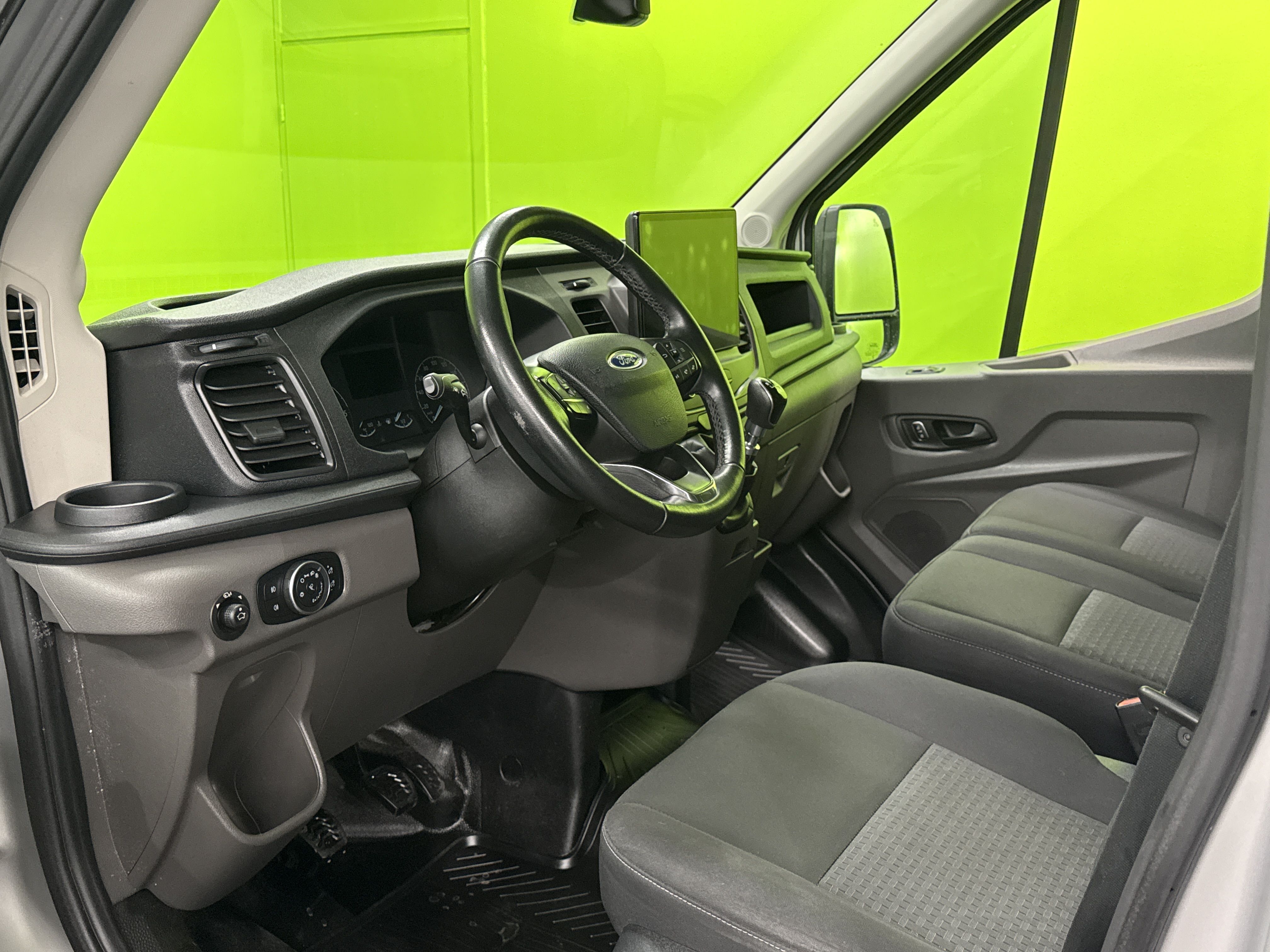 Ford Transit 2023