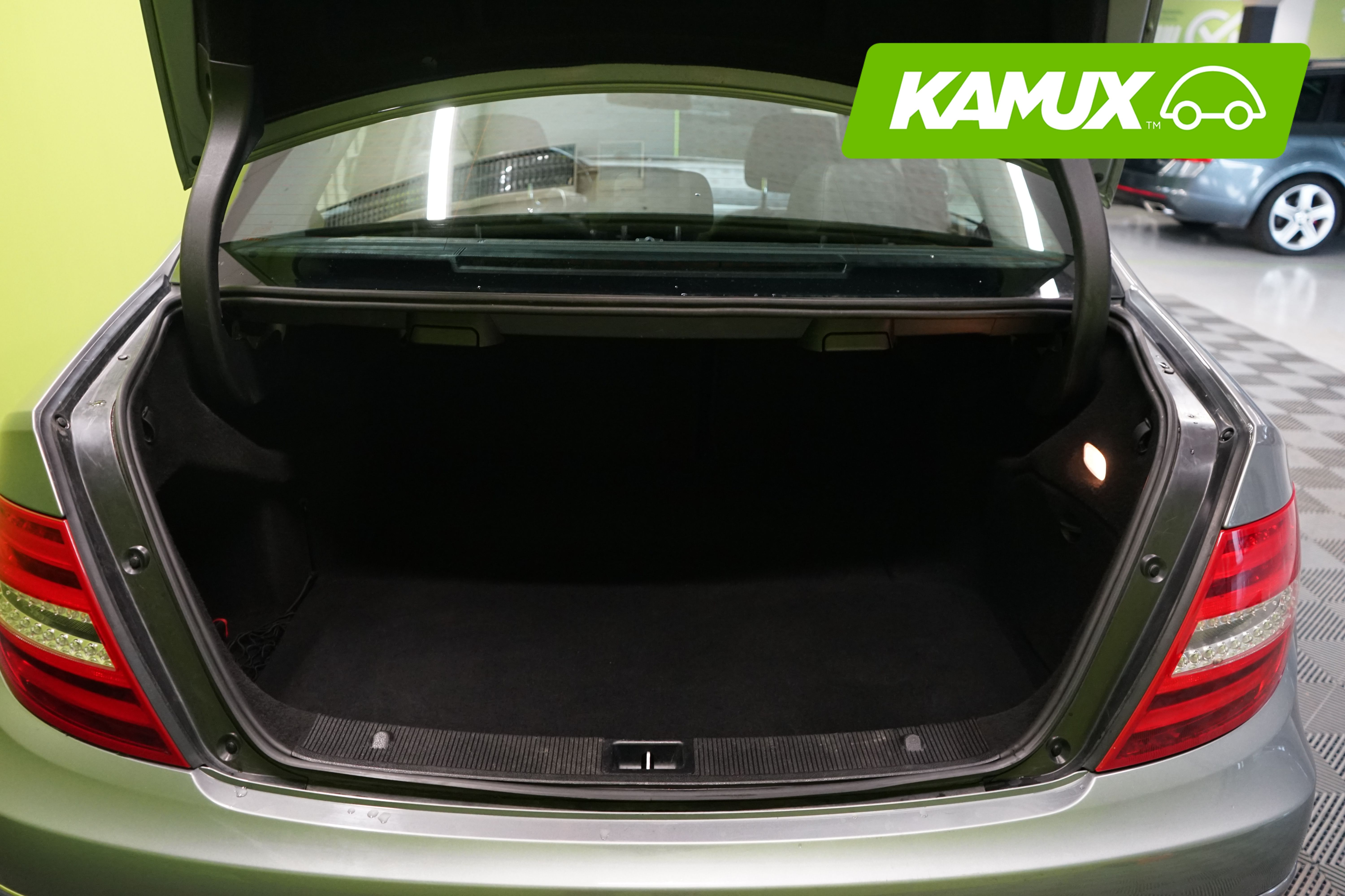 Mercedes-Benz C 2012