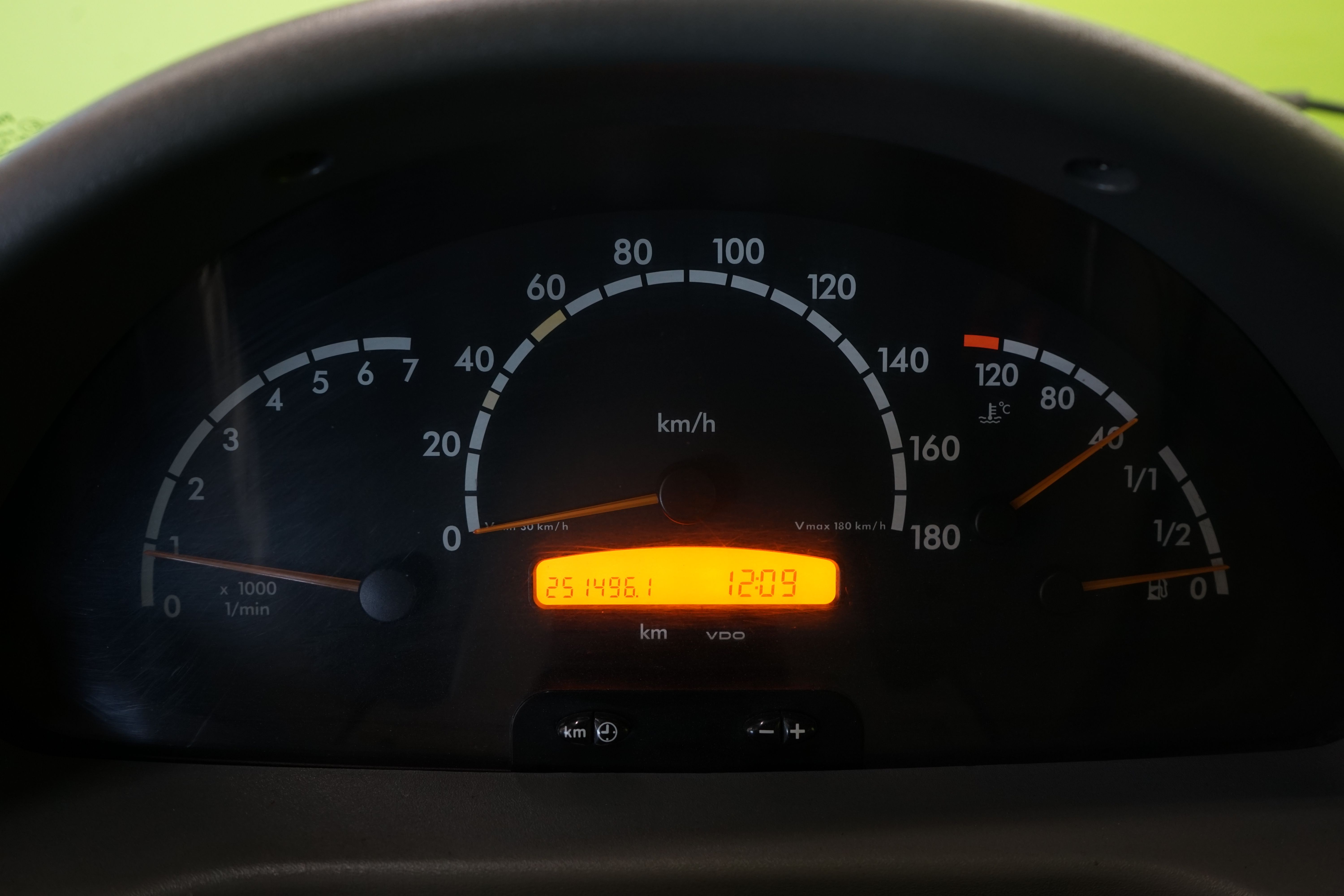 Mercedes-Benz Sprinter 2003