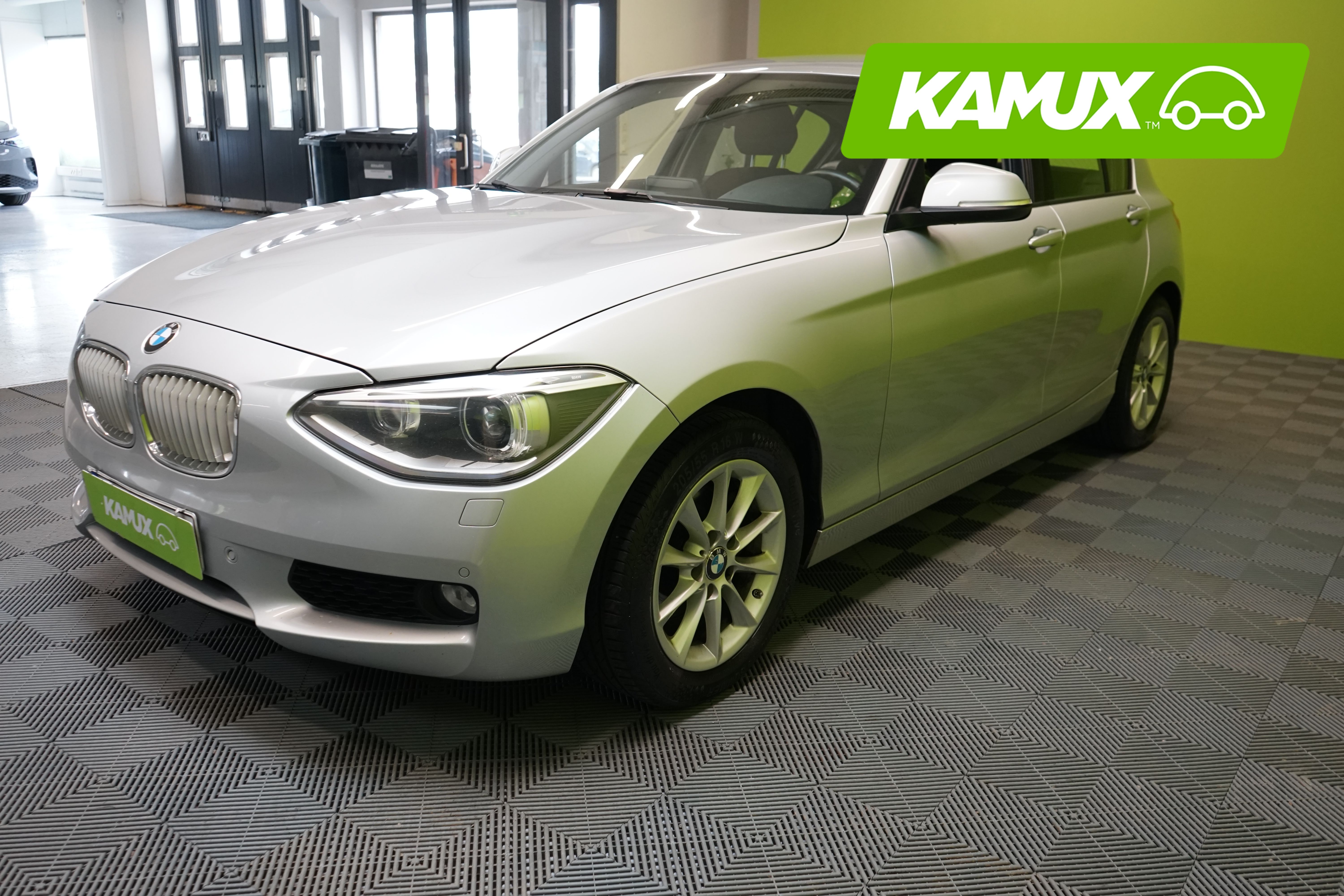 BMW 118 2014