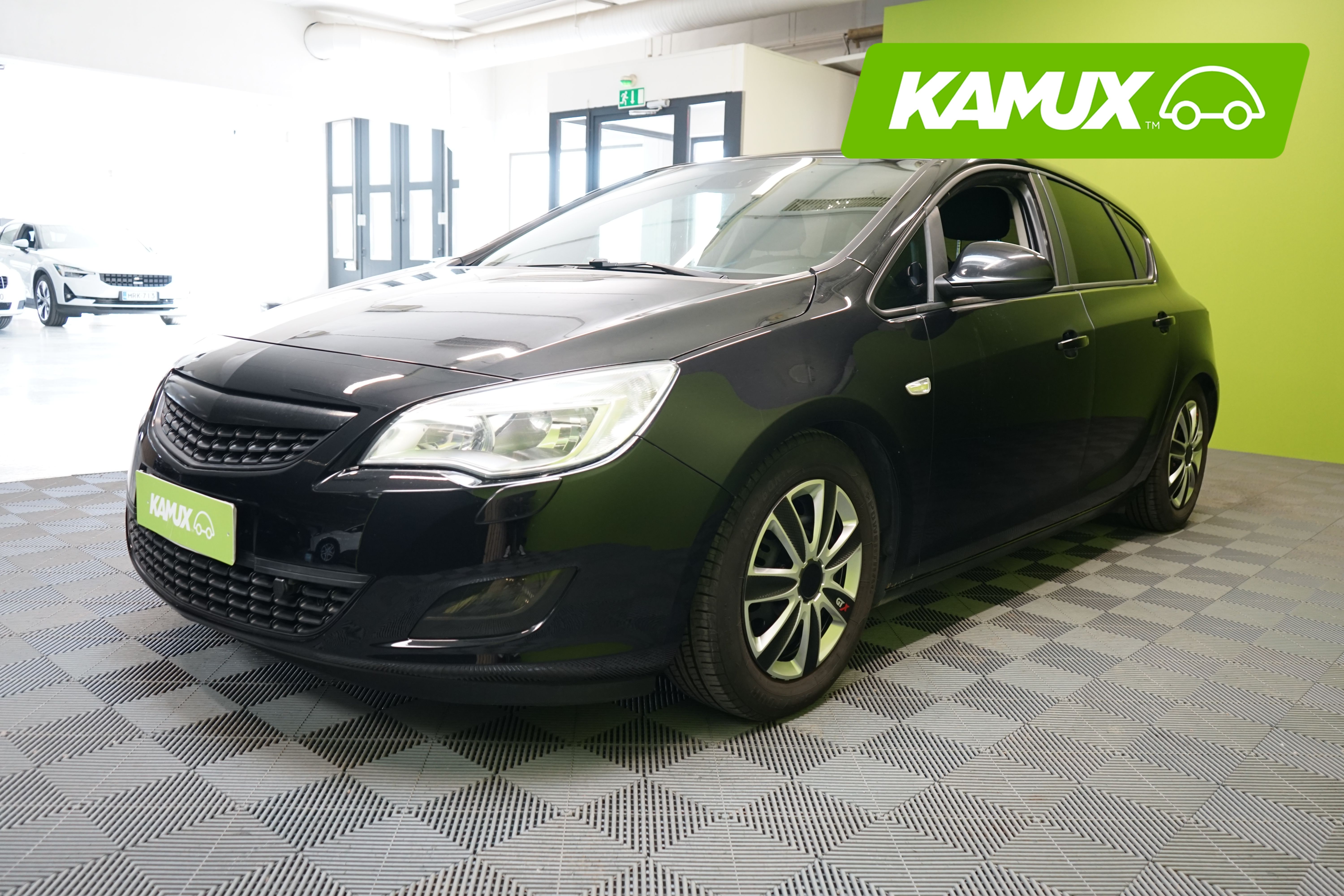 Opel Astra 2011