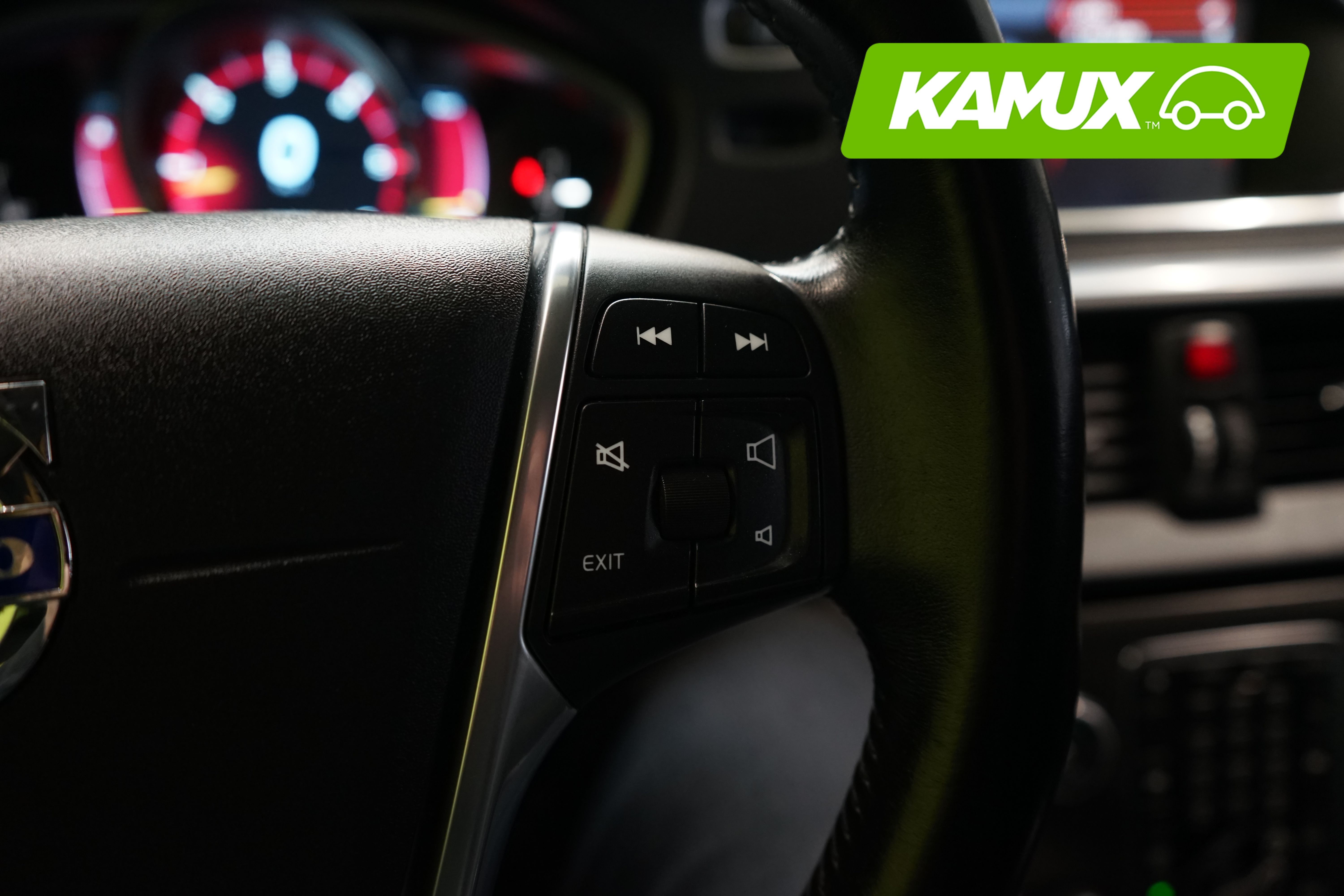 Volvo V40 2013