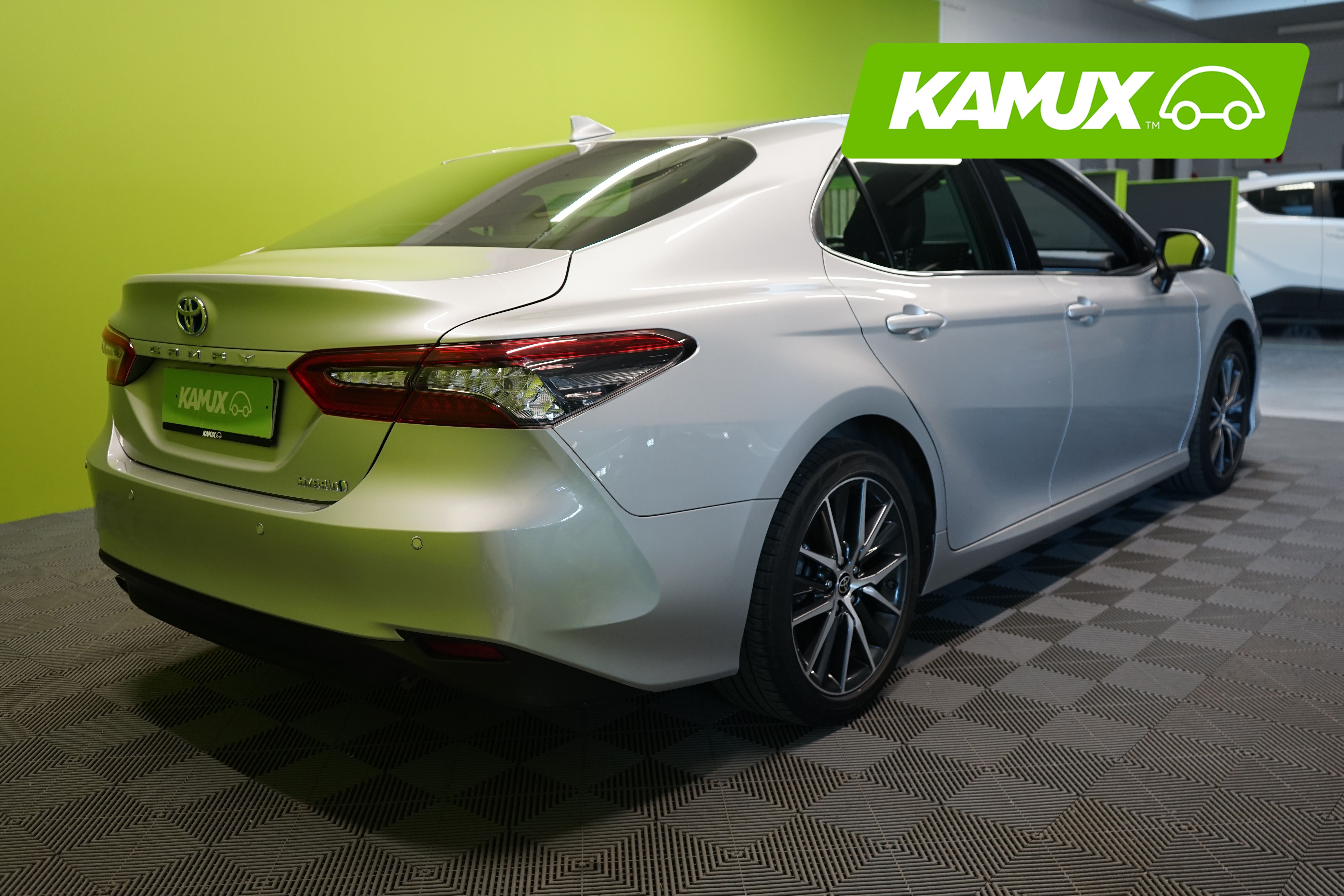 Toyota Camry 2023