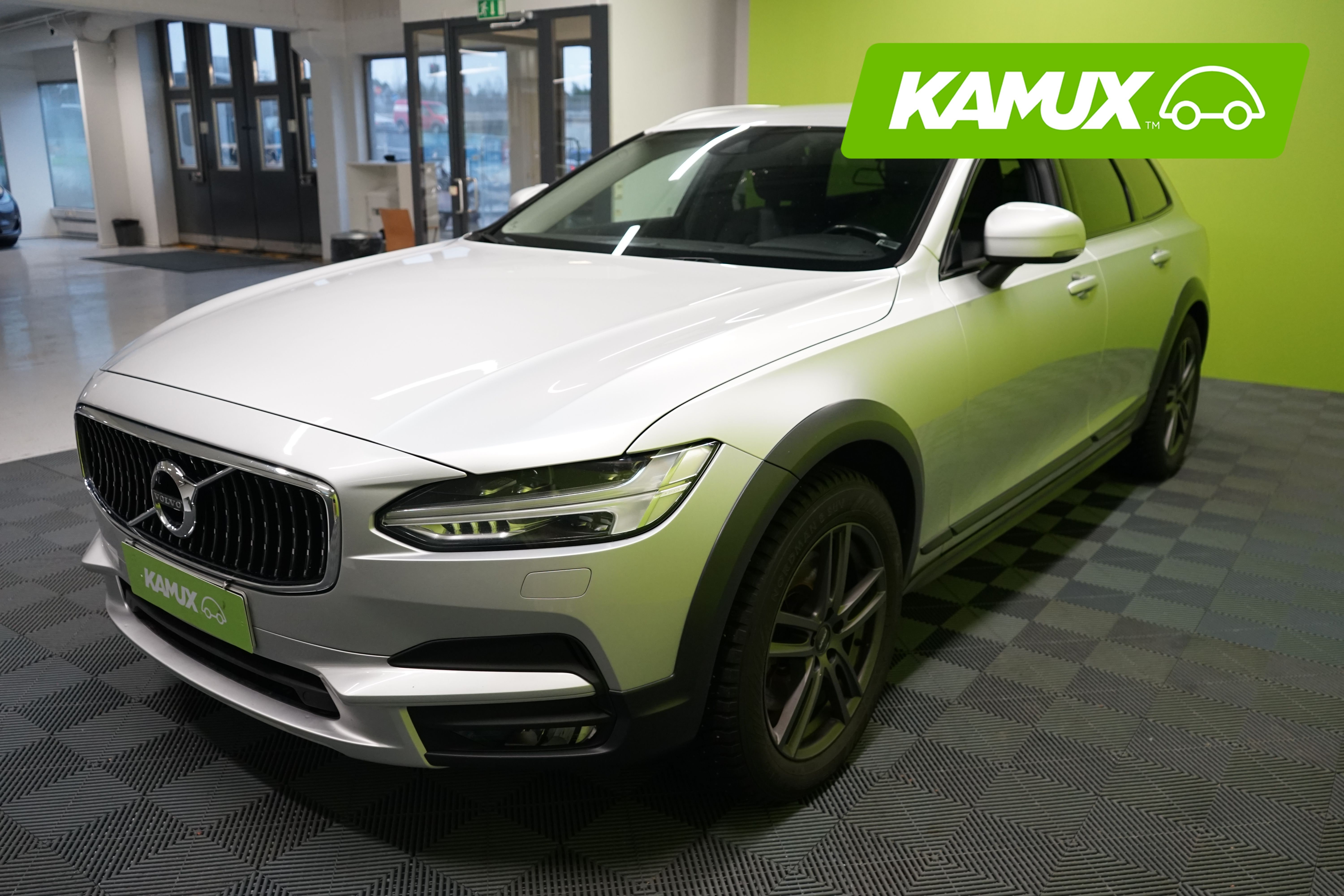 Volvo V90 Cross Country 2018