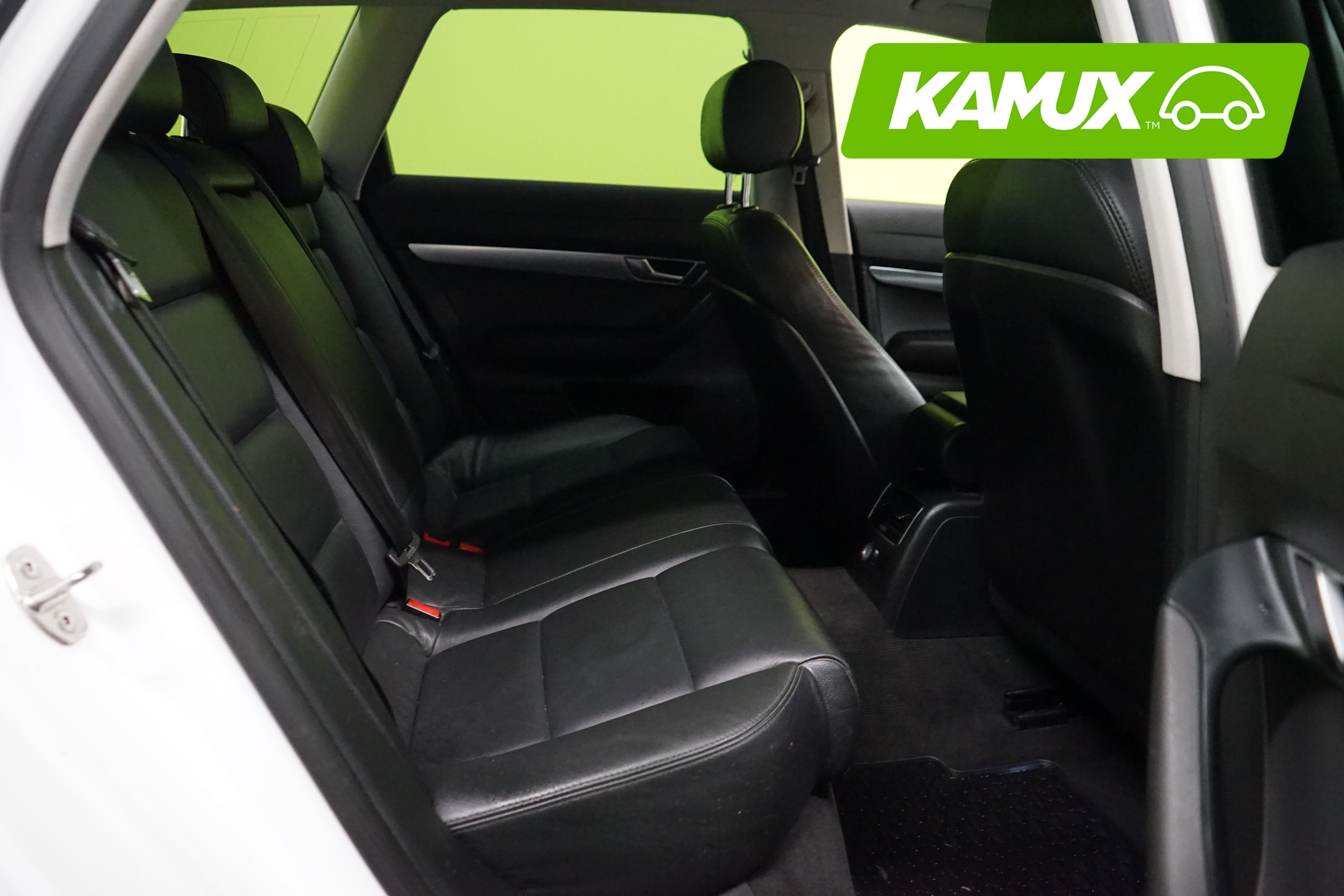 Audi A6 Allroad 2011