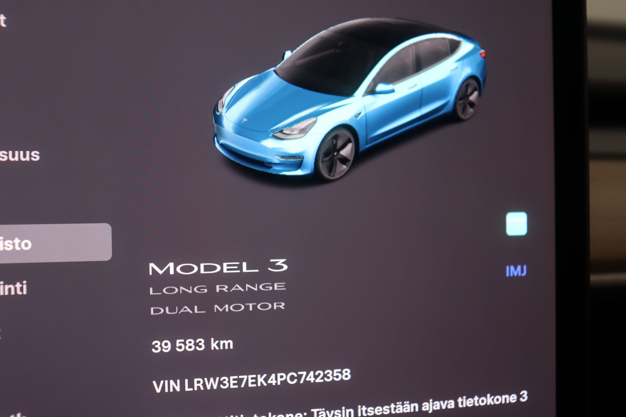 Tesla Model 3 2023