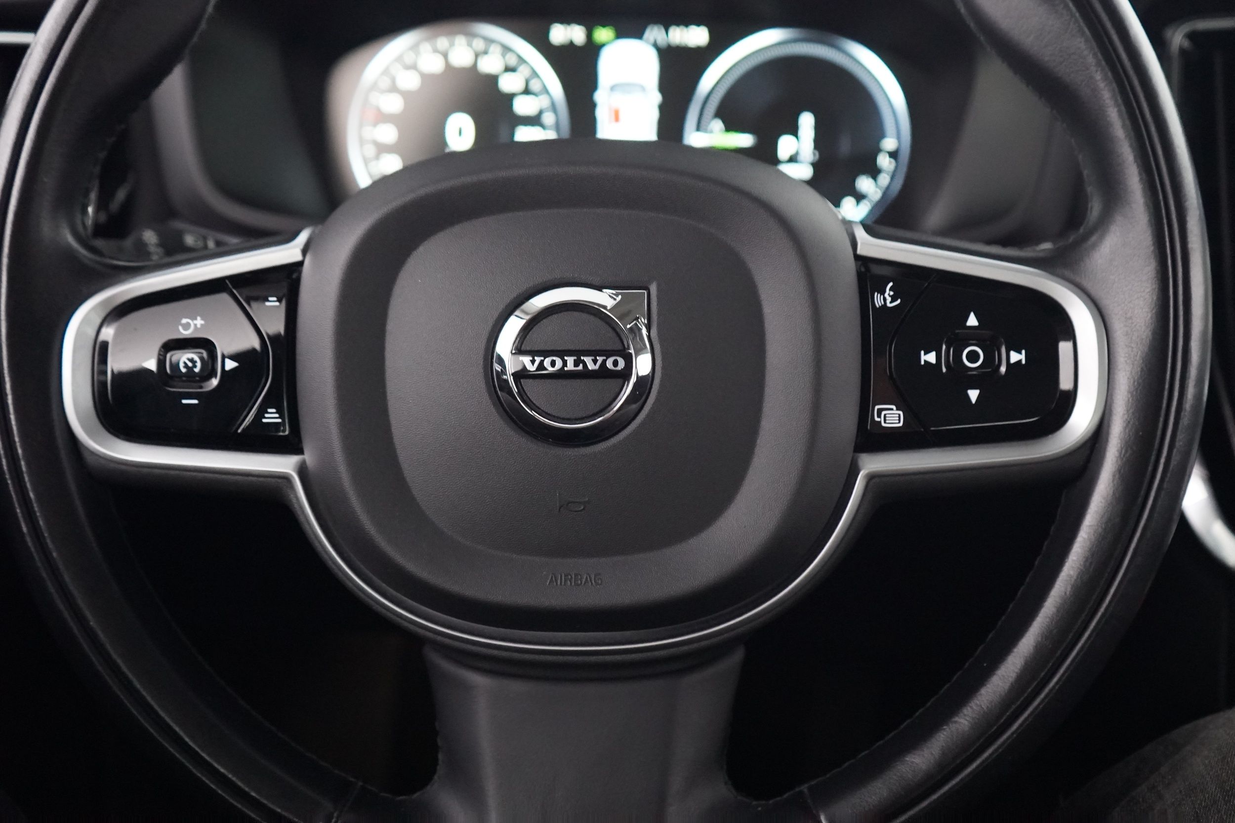 Volvo V60 2021
