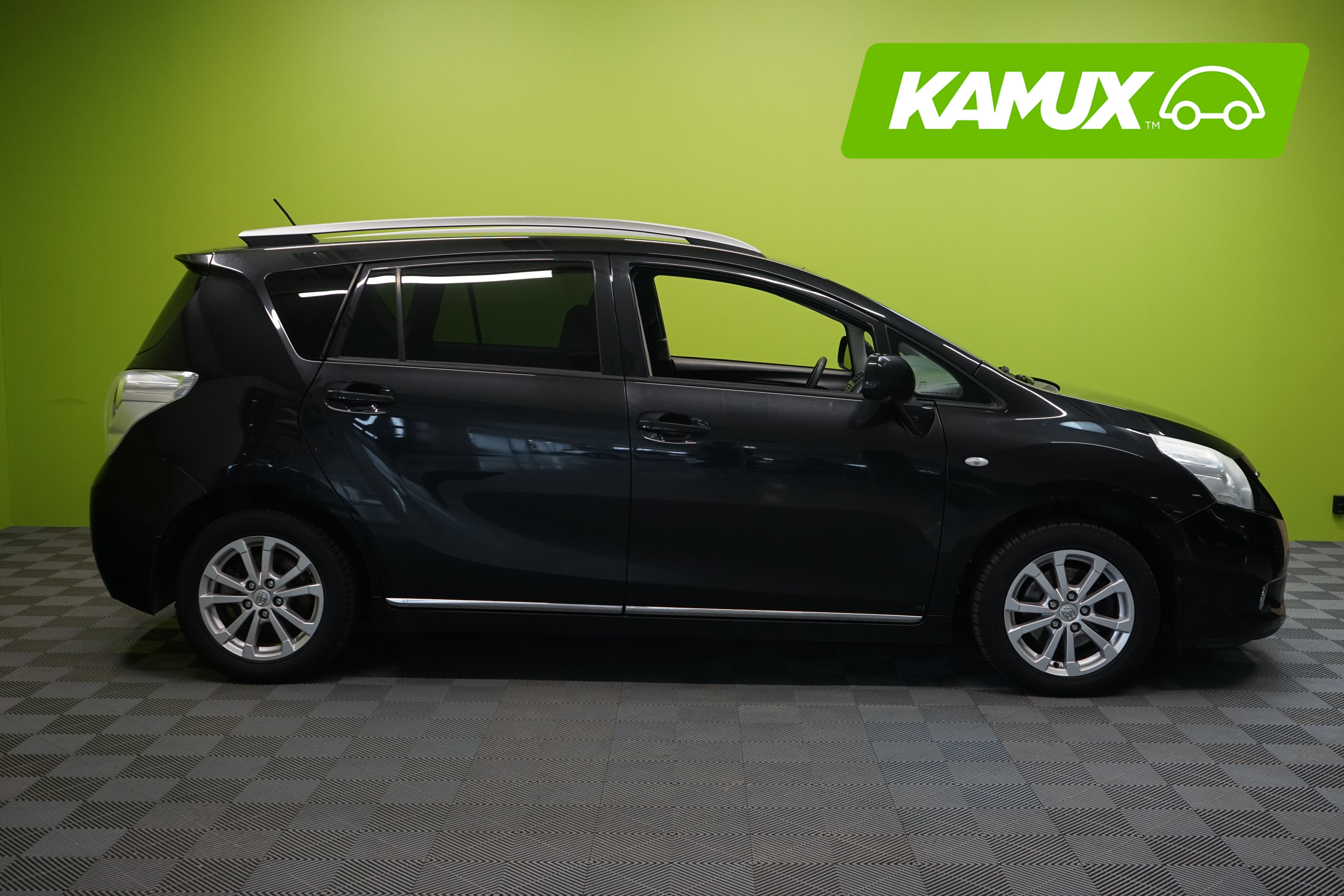 Toyota Verso 2012