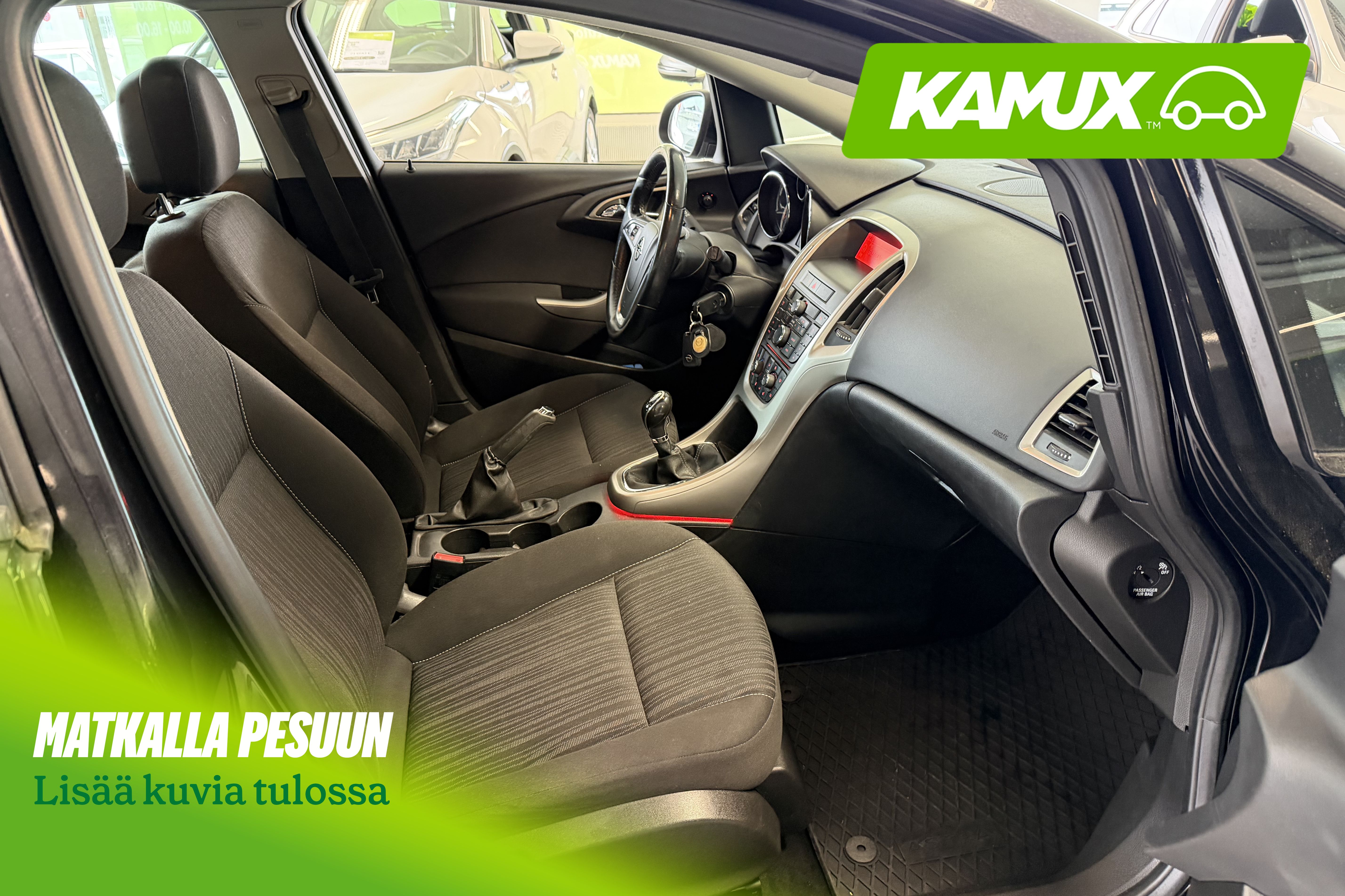 Opel Astra 2011