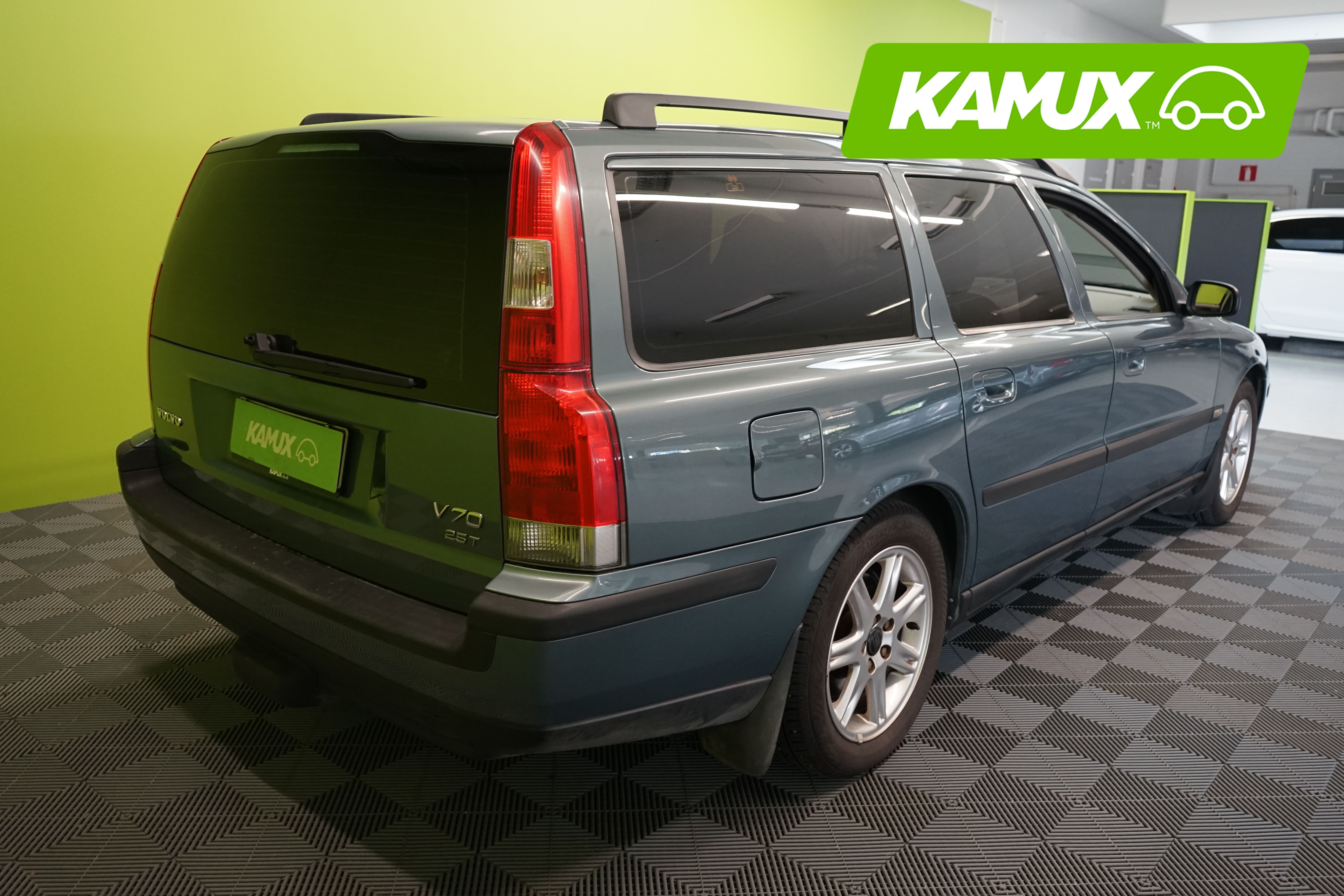 Volvo V70 2003