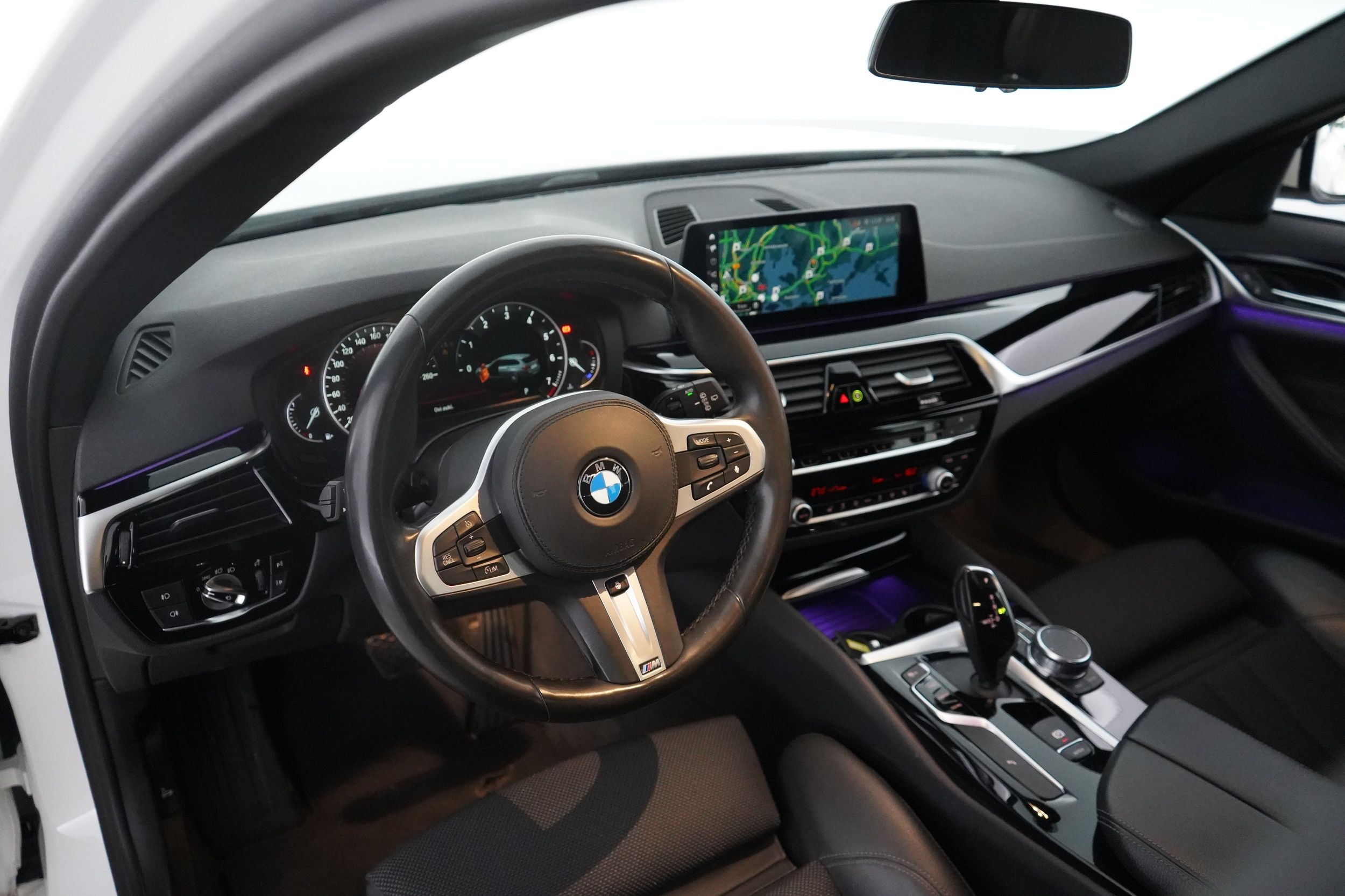 BMW 520 2019