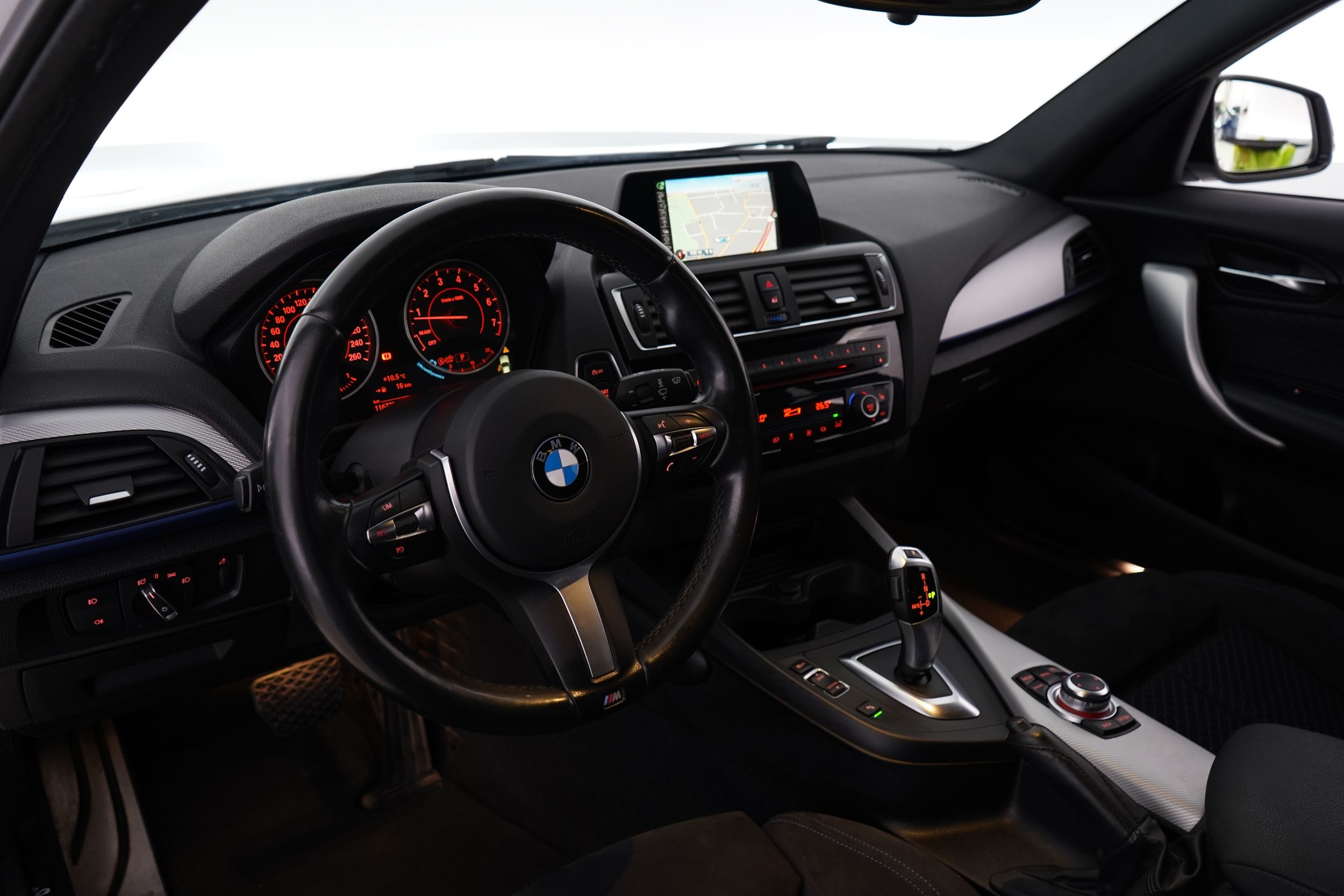 BMW 120 2015