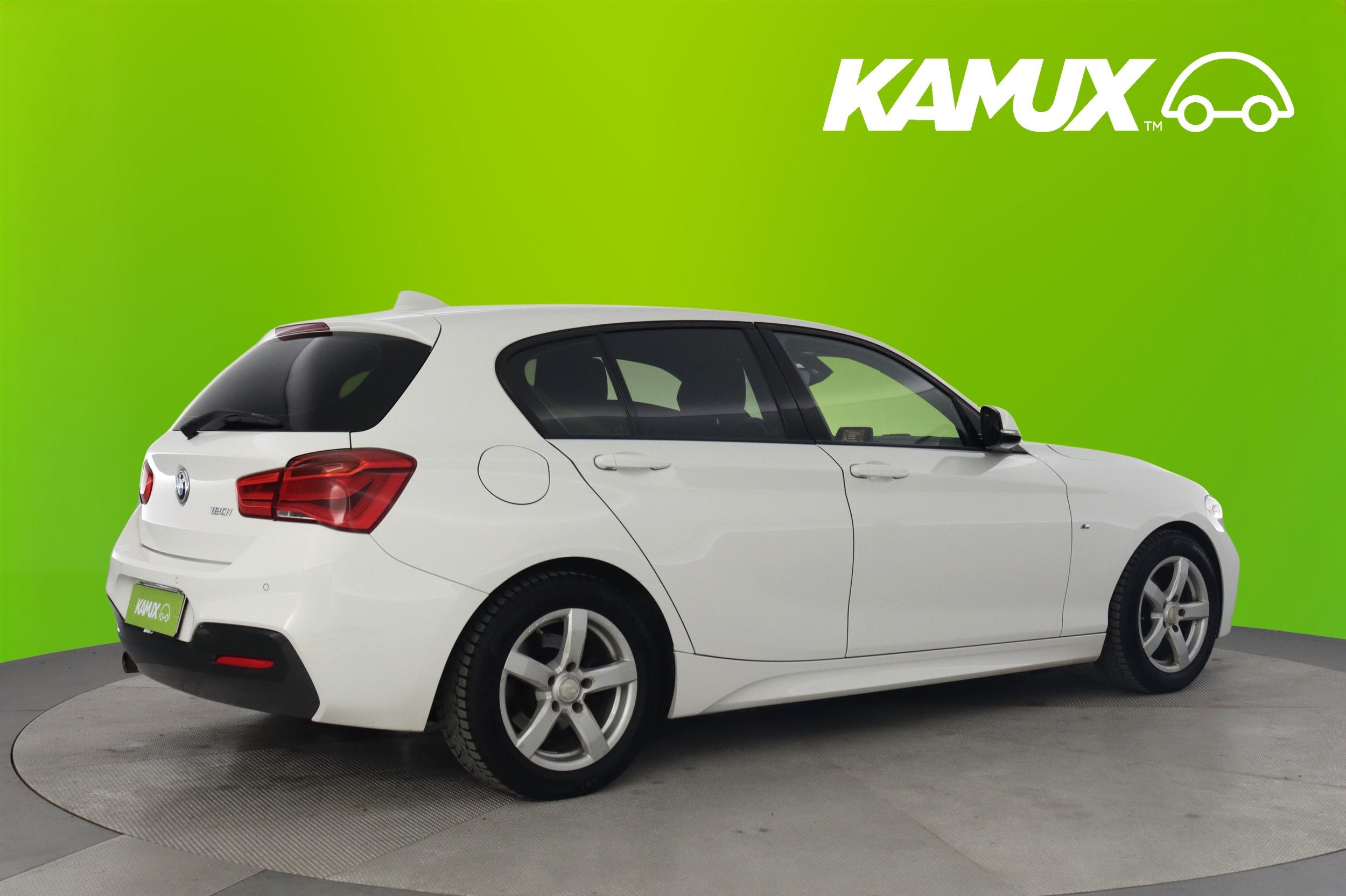 BMW 120 2015