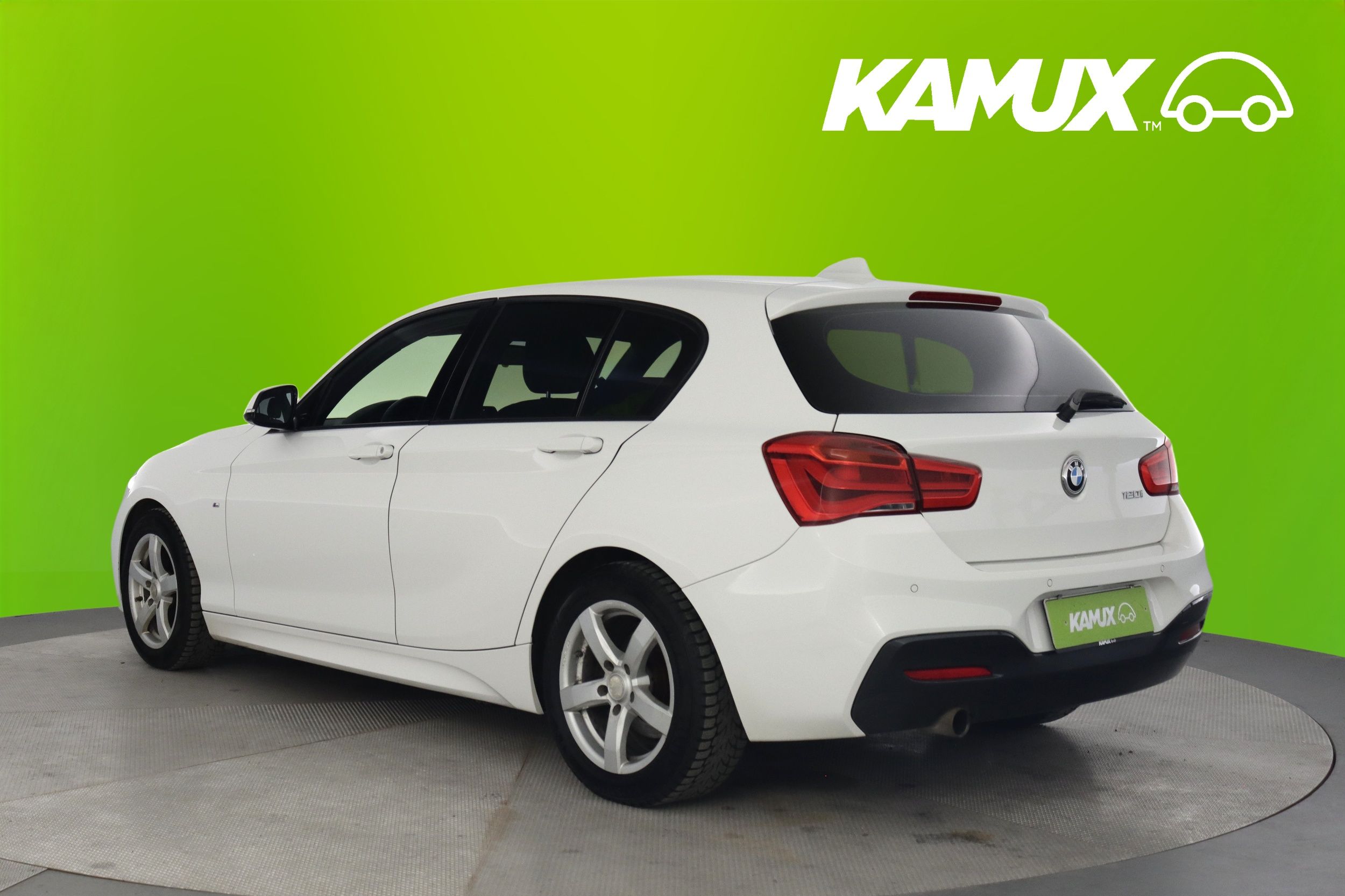 BMW 120 2015