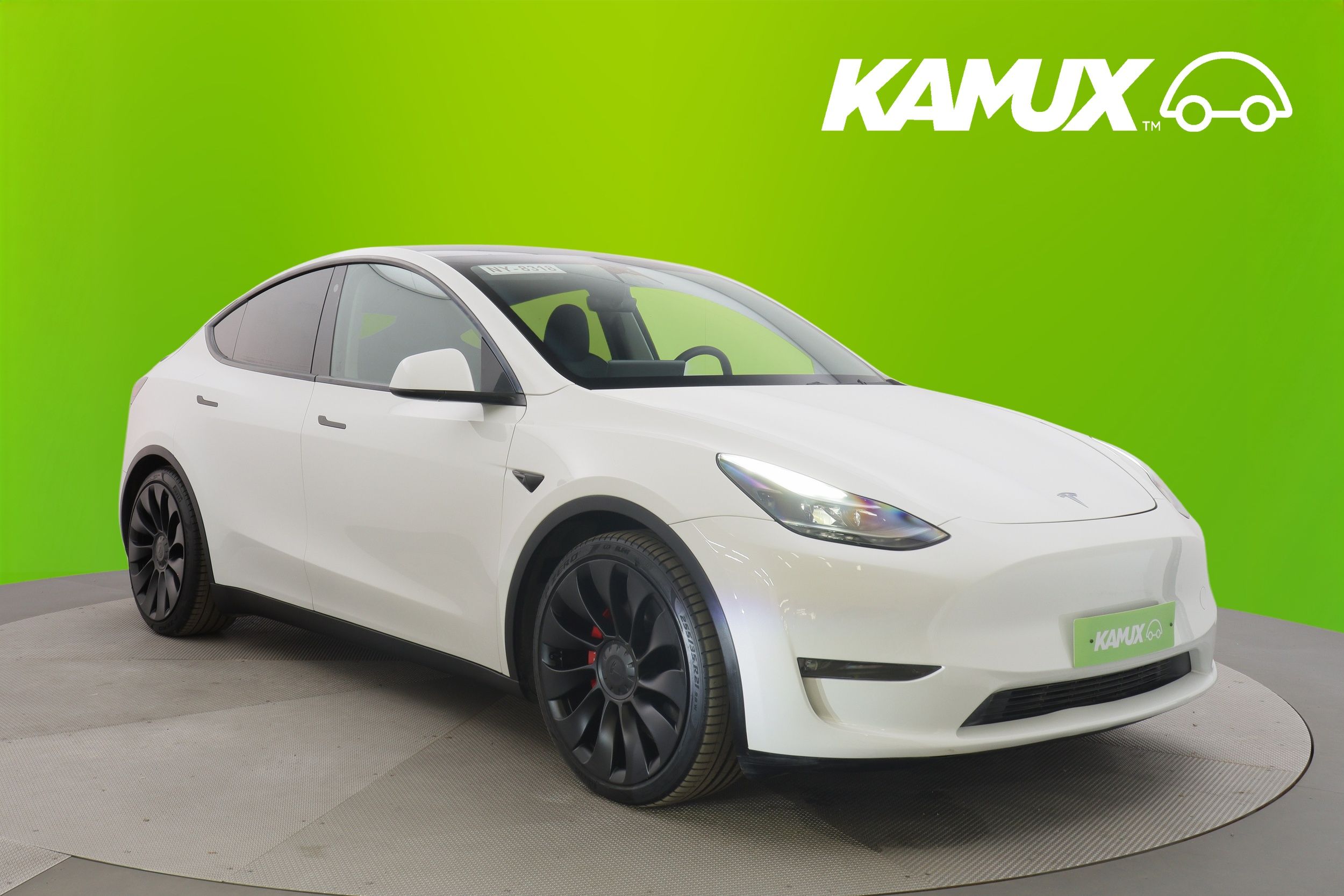 Tesla Model Y 2024
