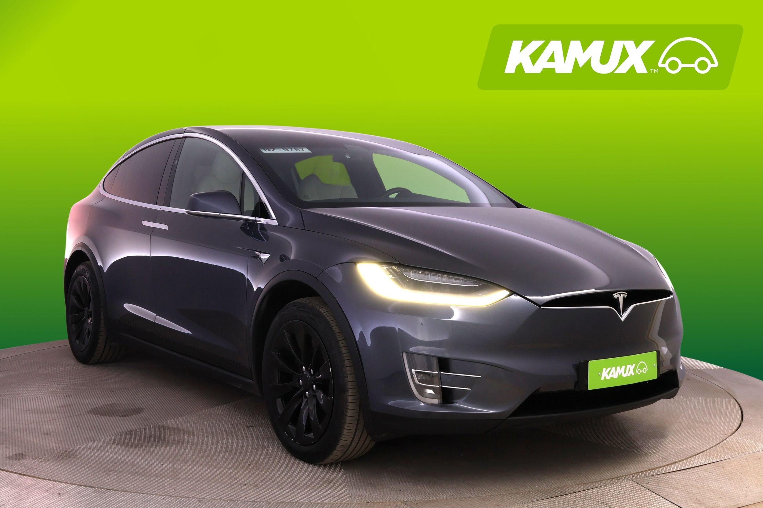 Tesla Model X 2020