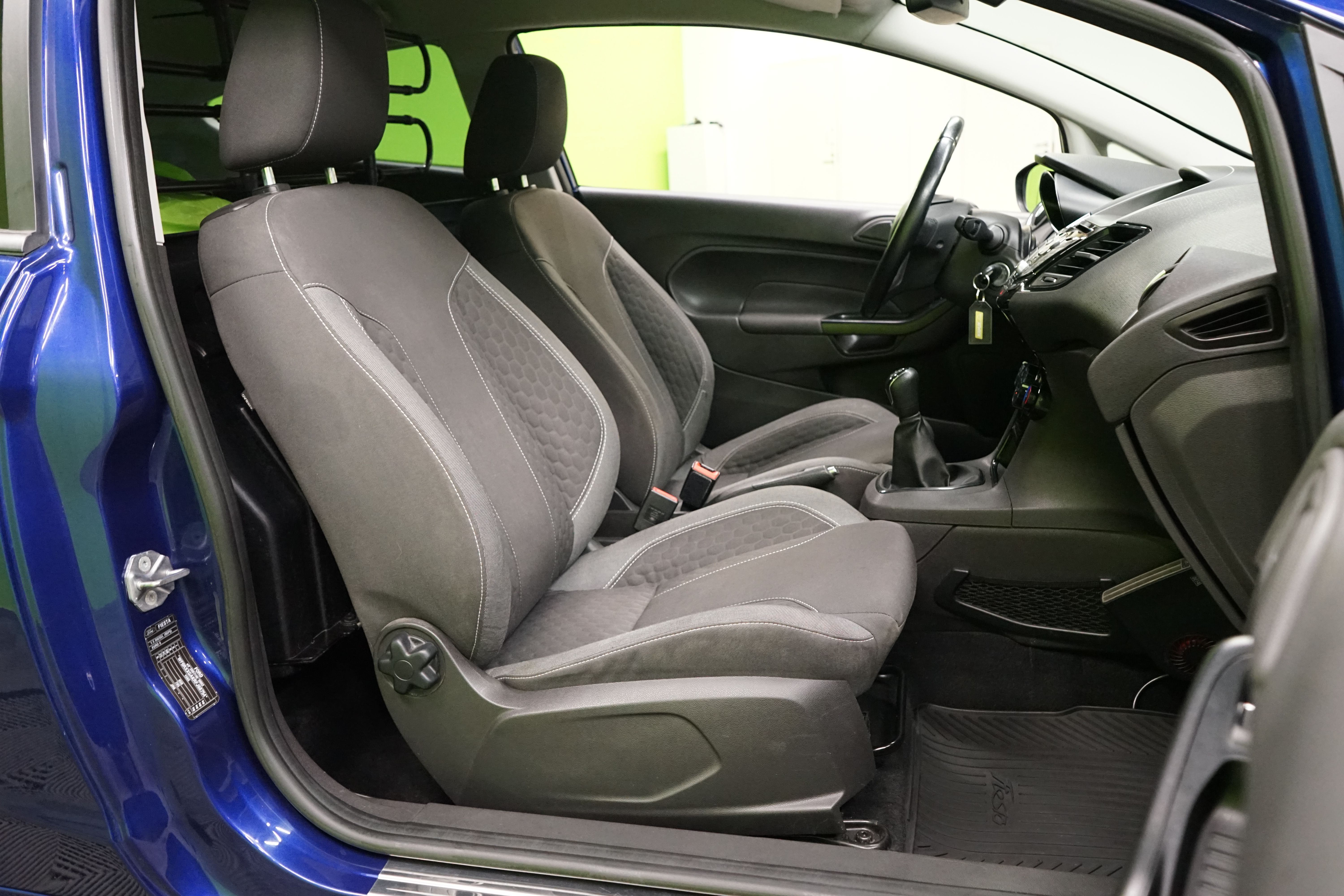 Ford Fiesta Van 2015