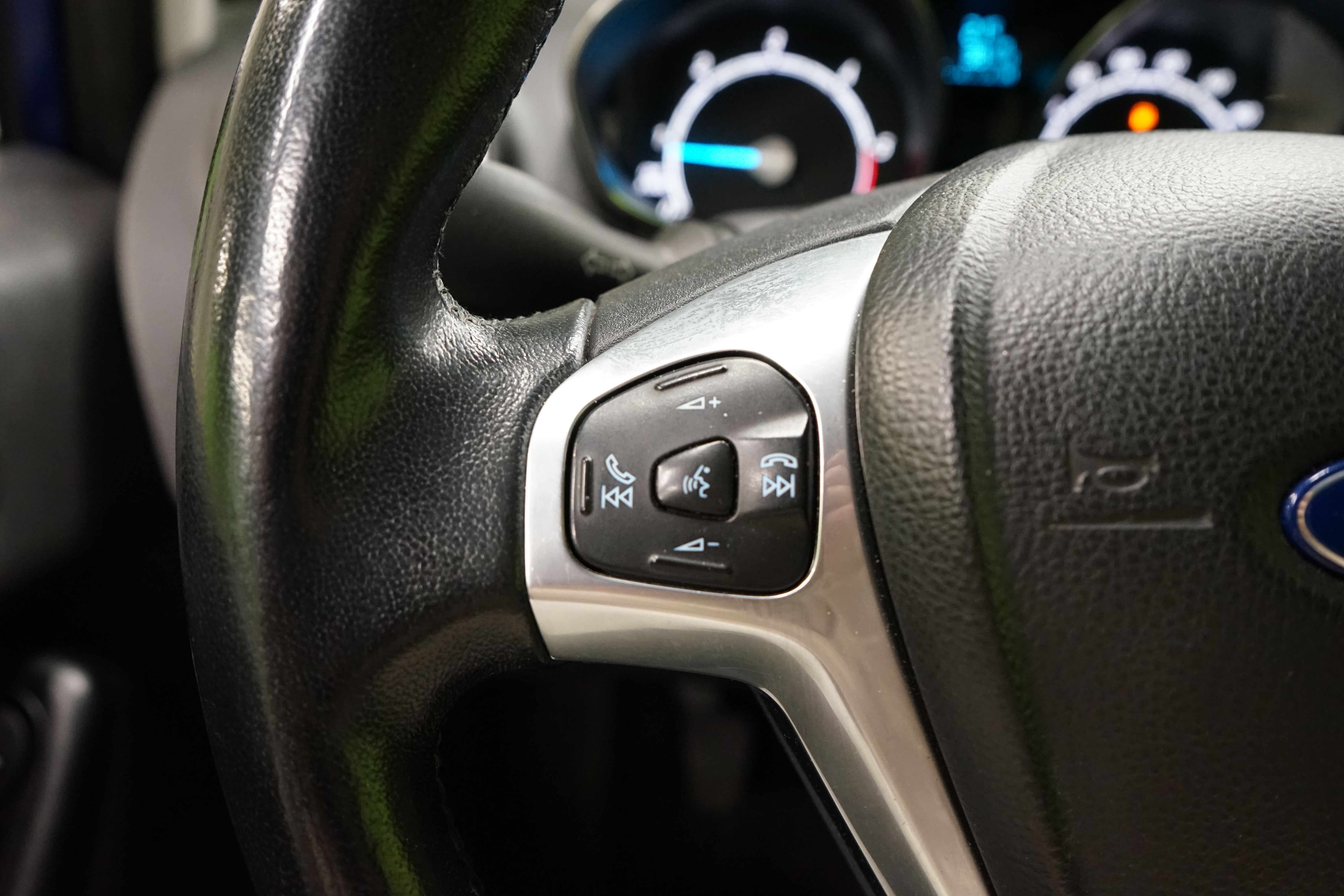 Ford Fiesta Van 2015