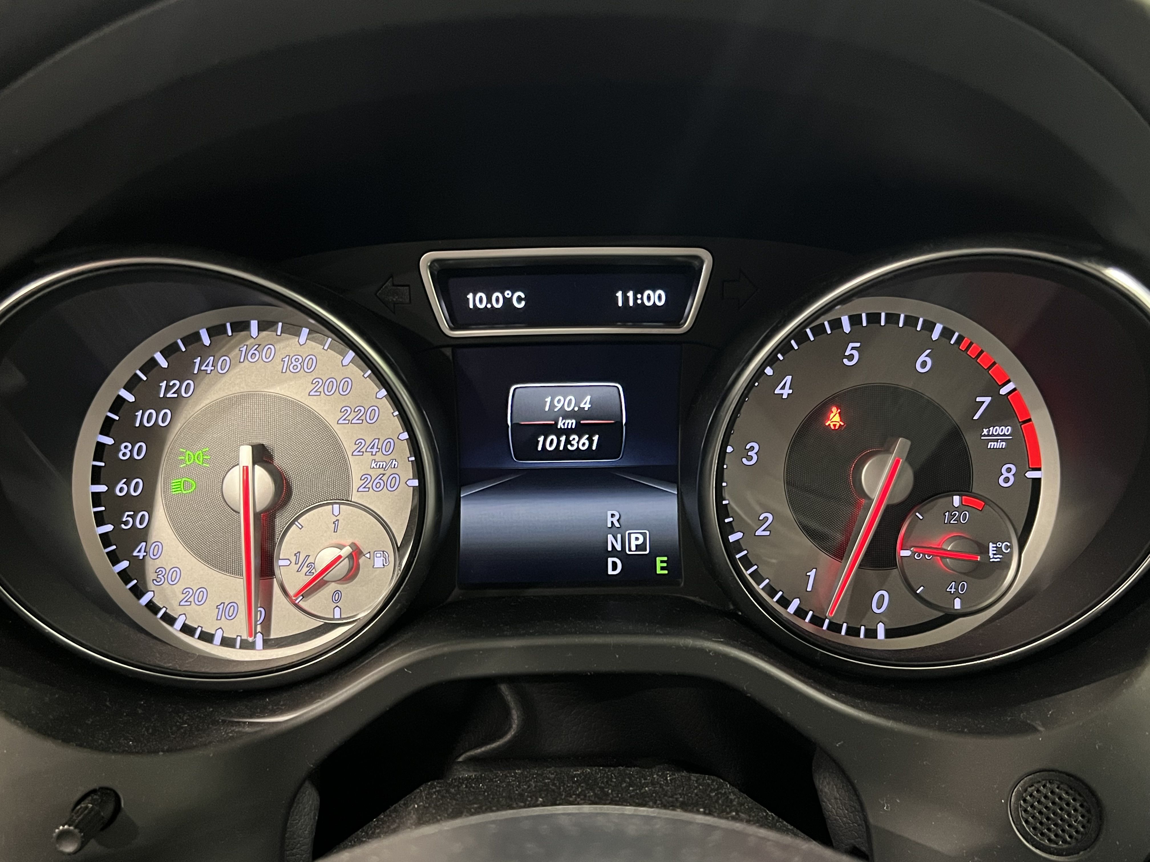 Mercedes-Benz CLA 2015