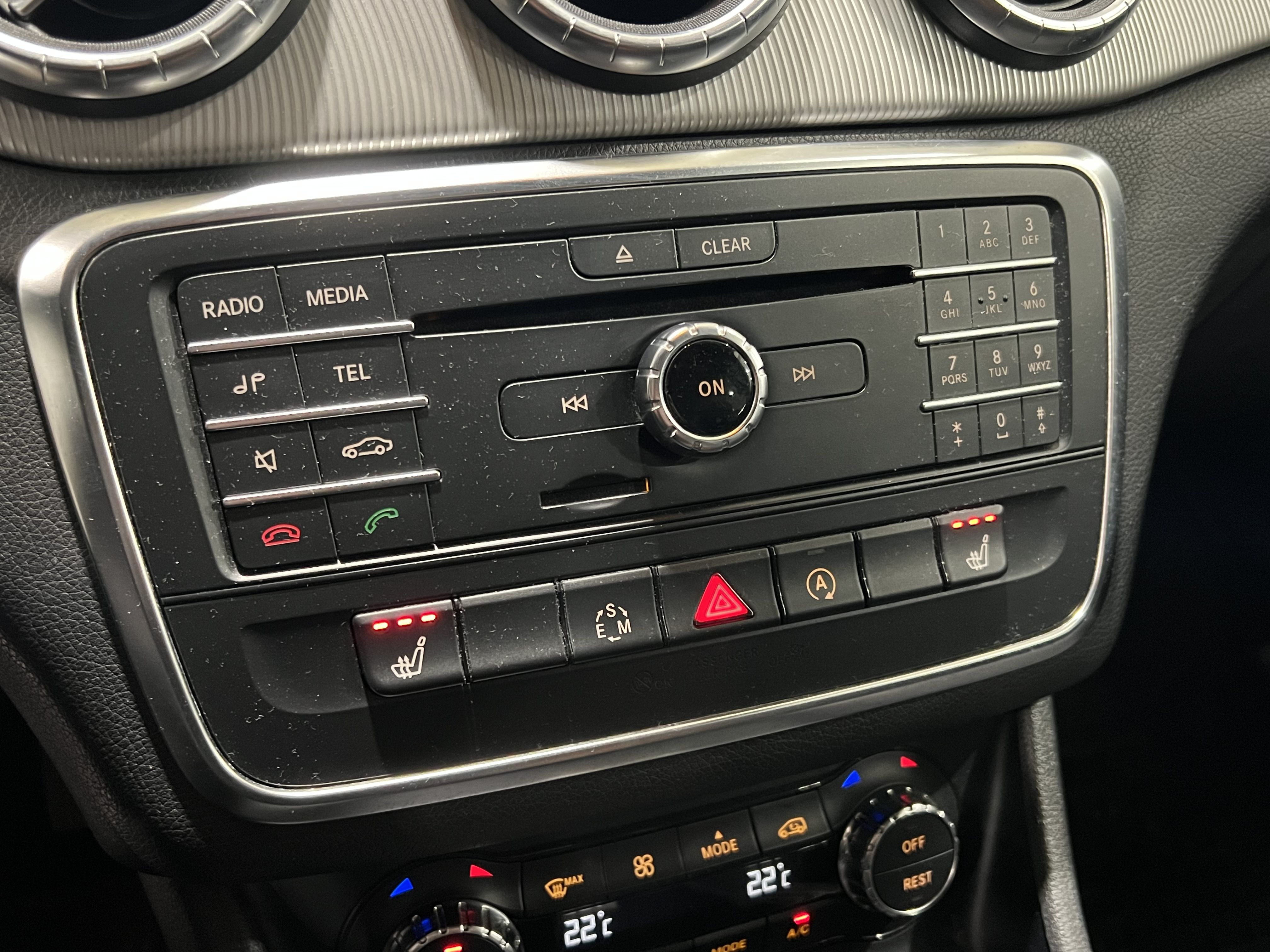 Mercedes-Benz CLA 2015