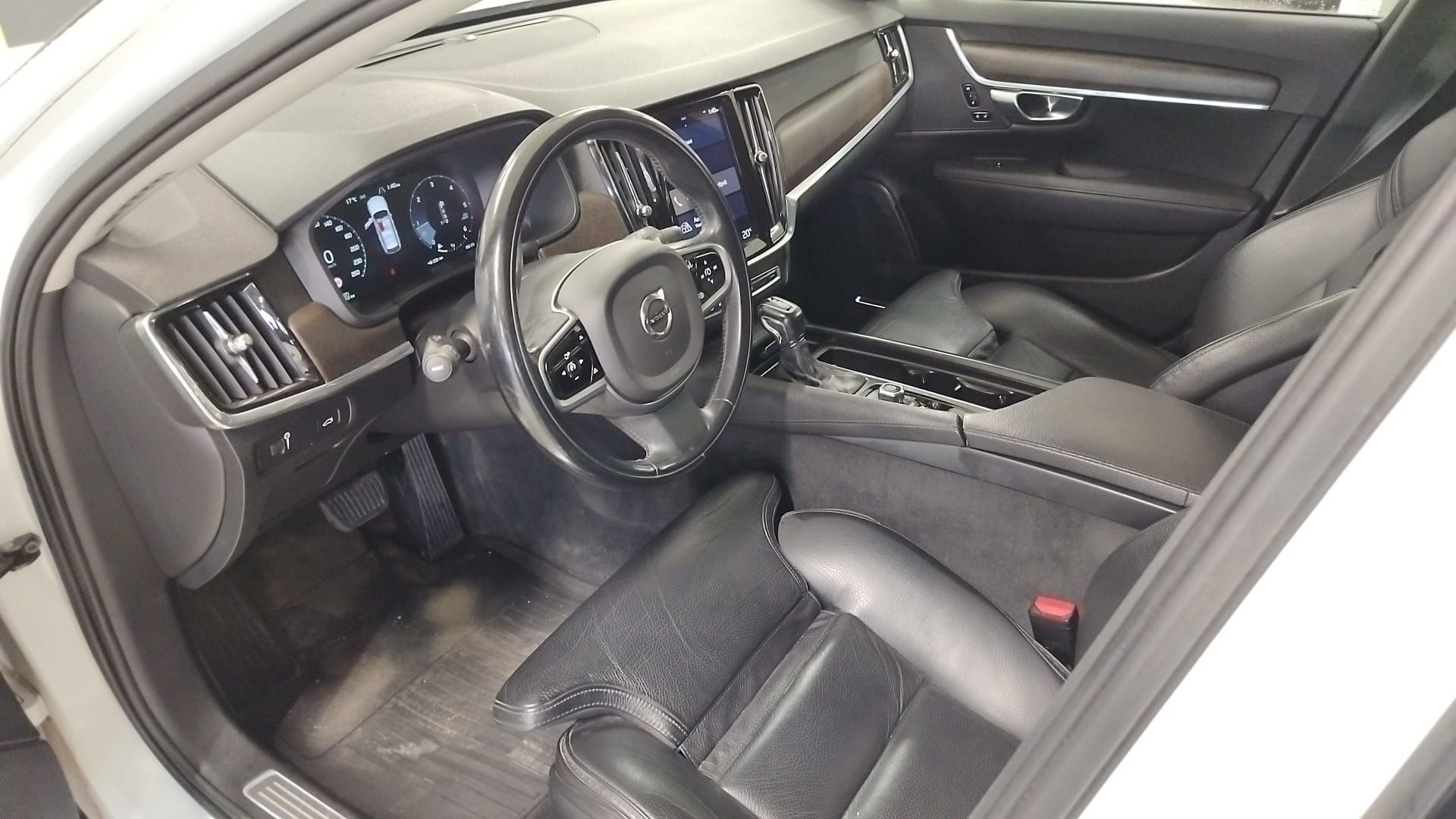 Volvo V90 Cross Country 2020