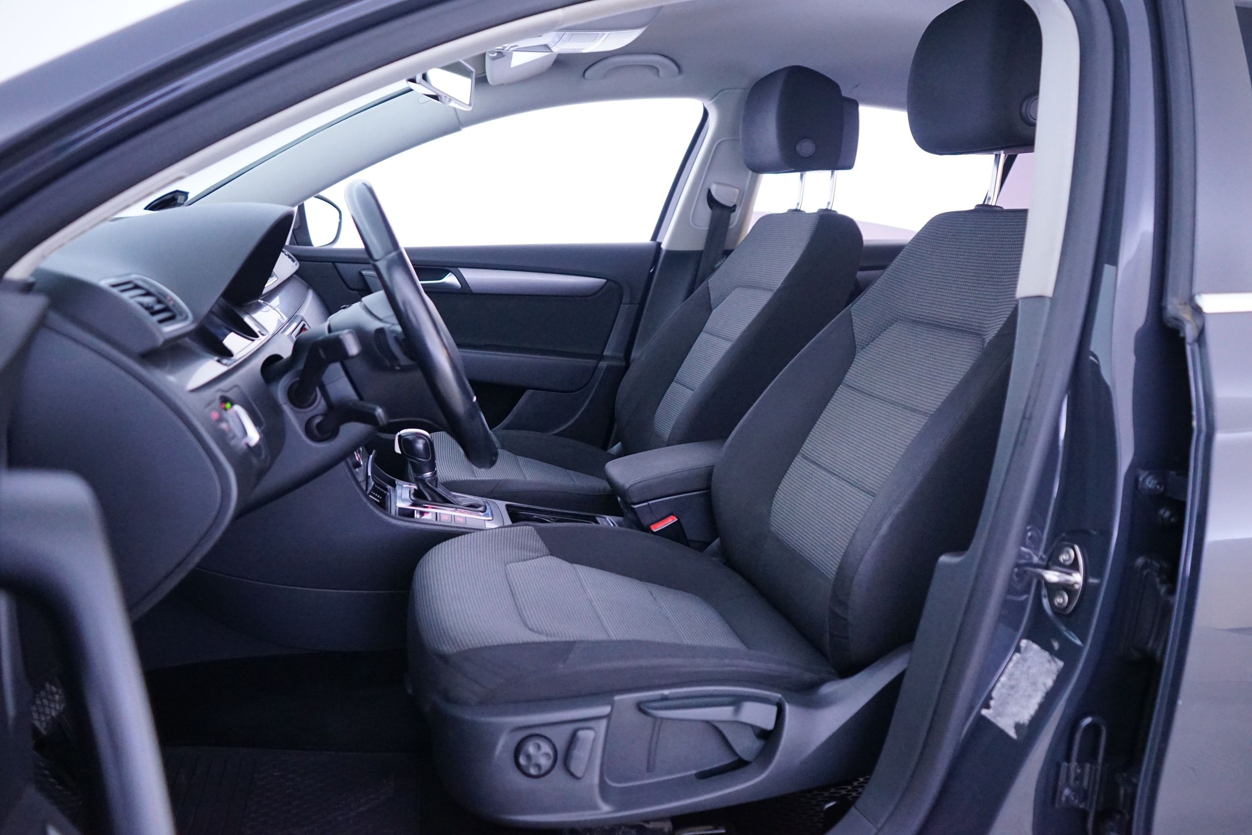 Volkswagen Passat 2011
