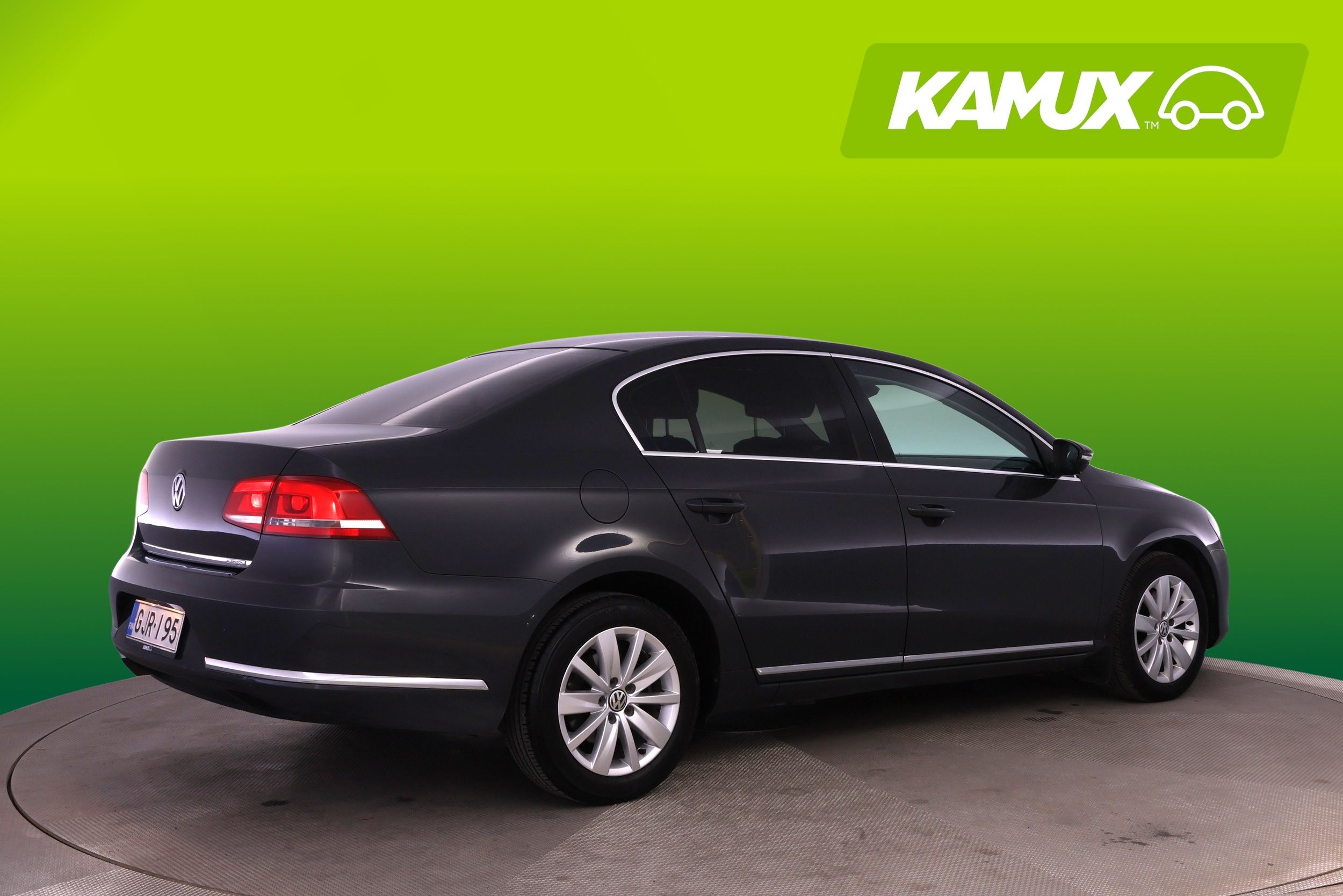 Volkswagen Passat 2011