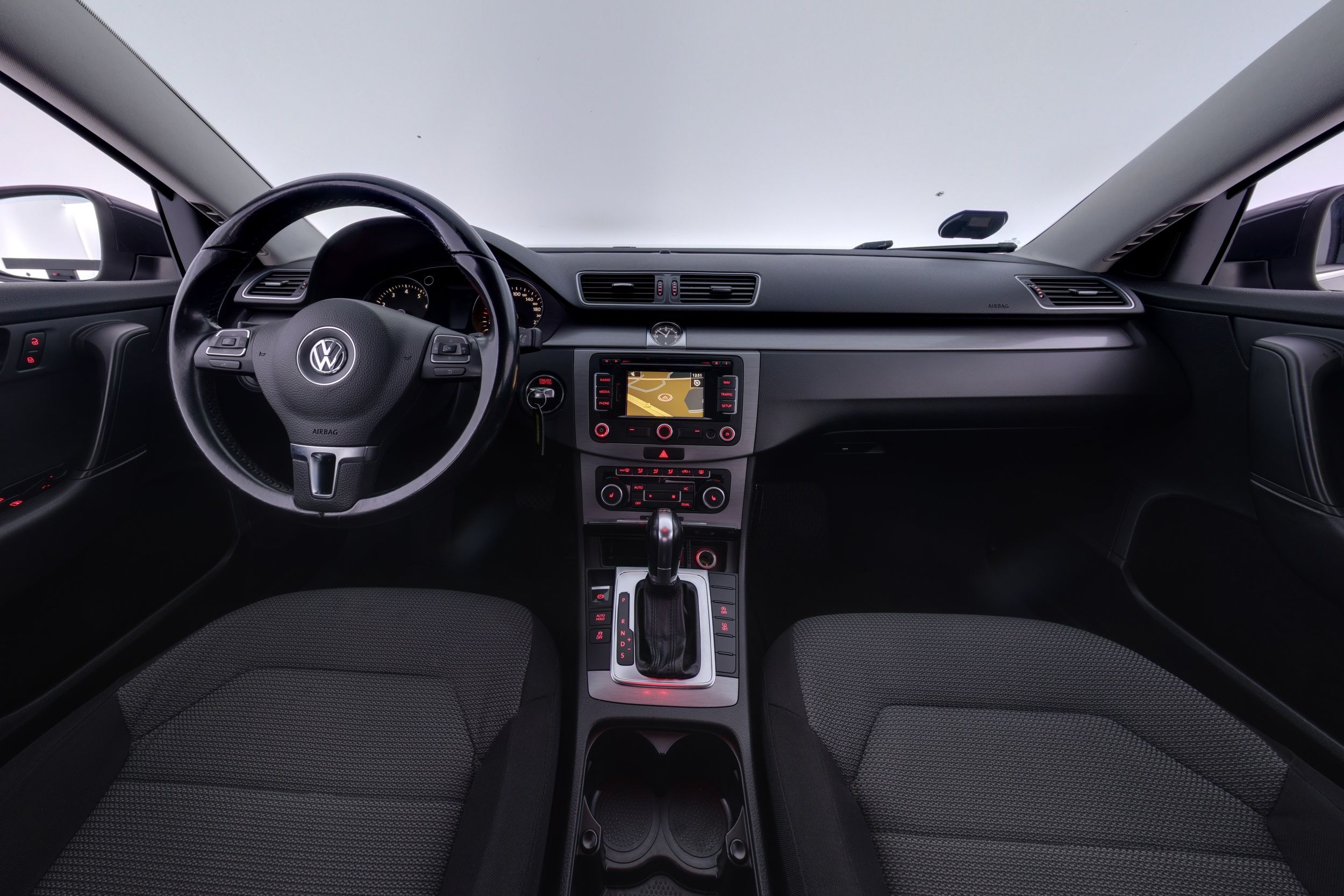 Volkswagen Passat 2011
