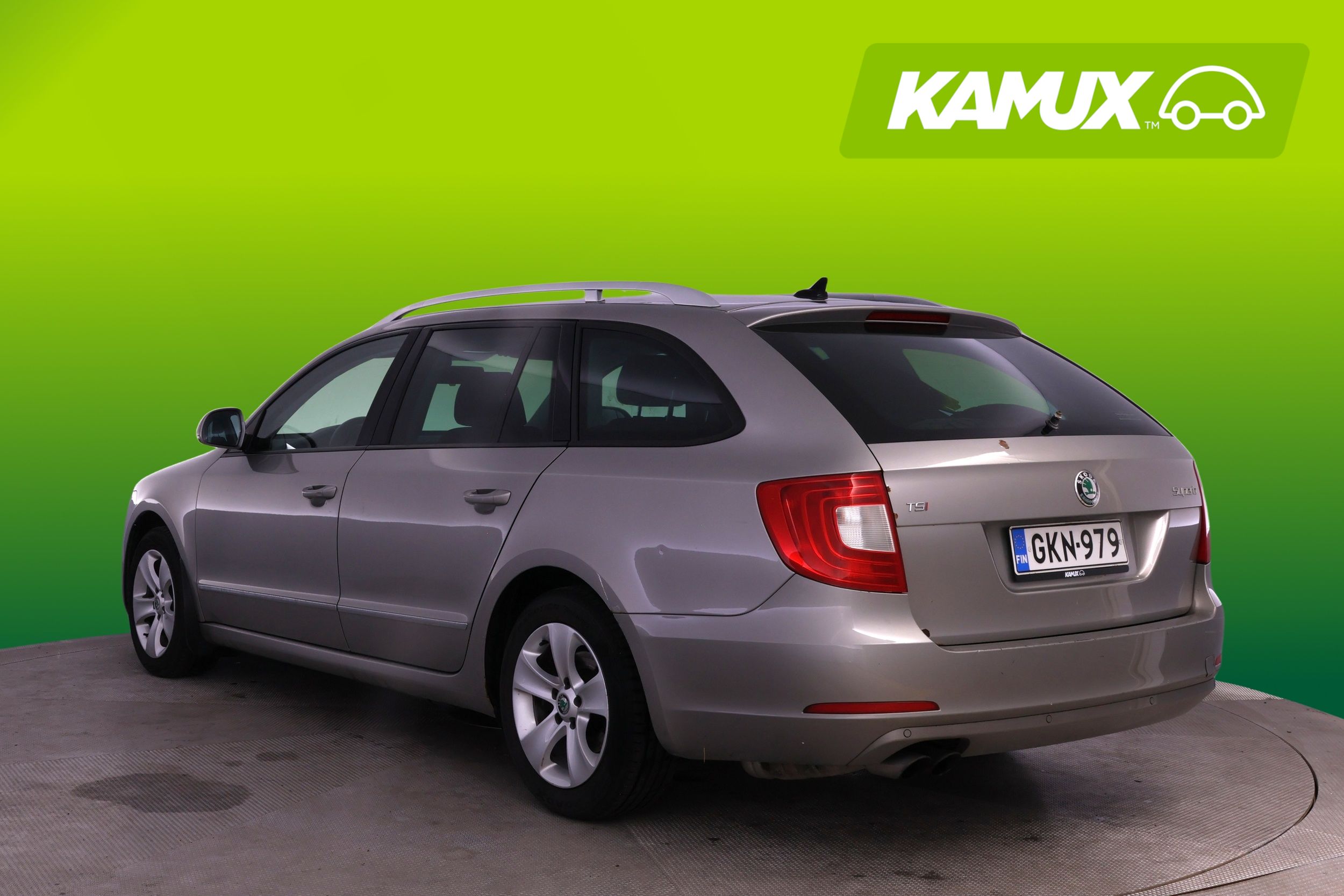 Skoda Superb 2012