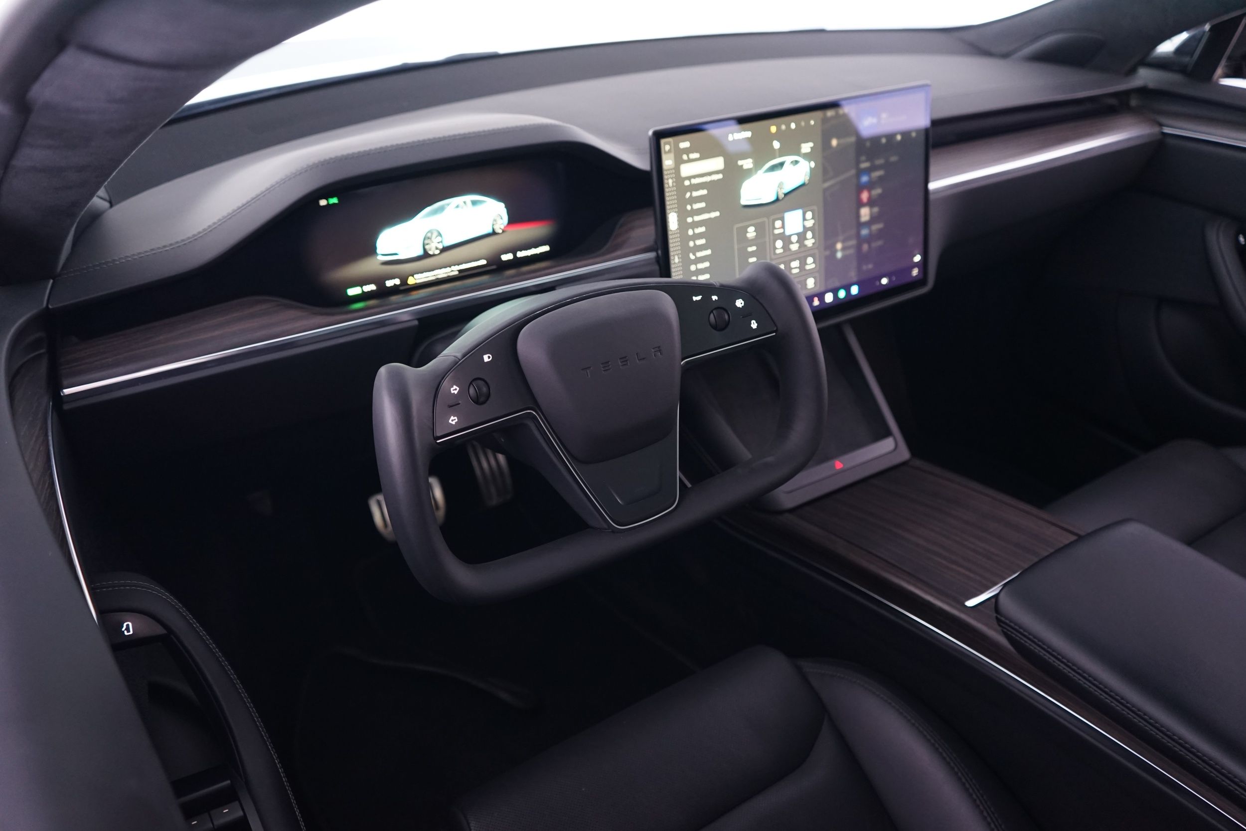 Tesla Model S 2023
