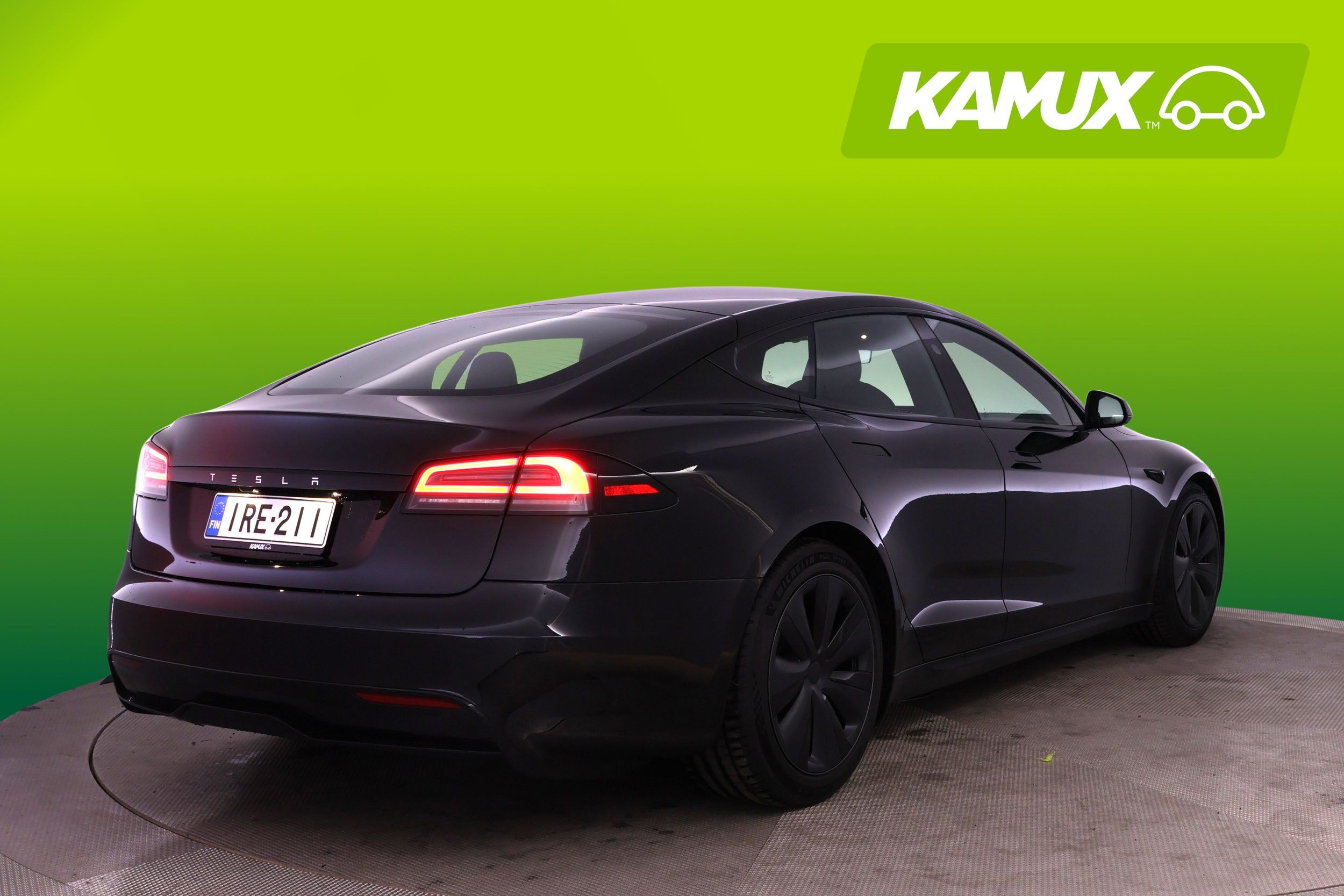 Tesla Model S 2023