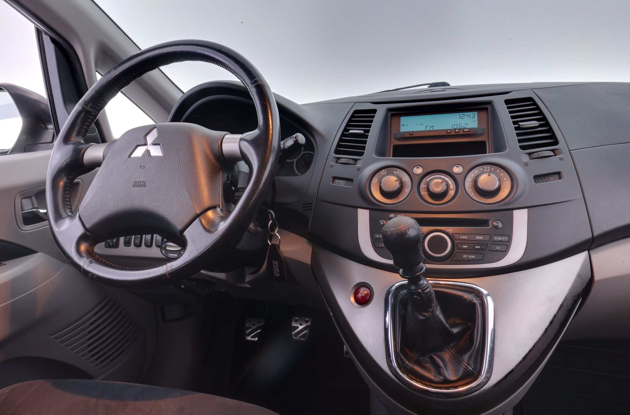 Mitsubishi Grandis 2009