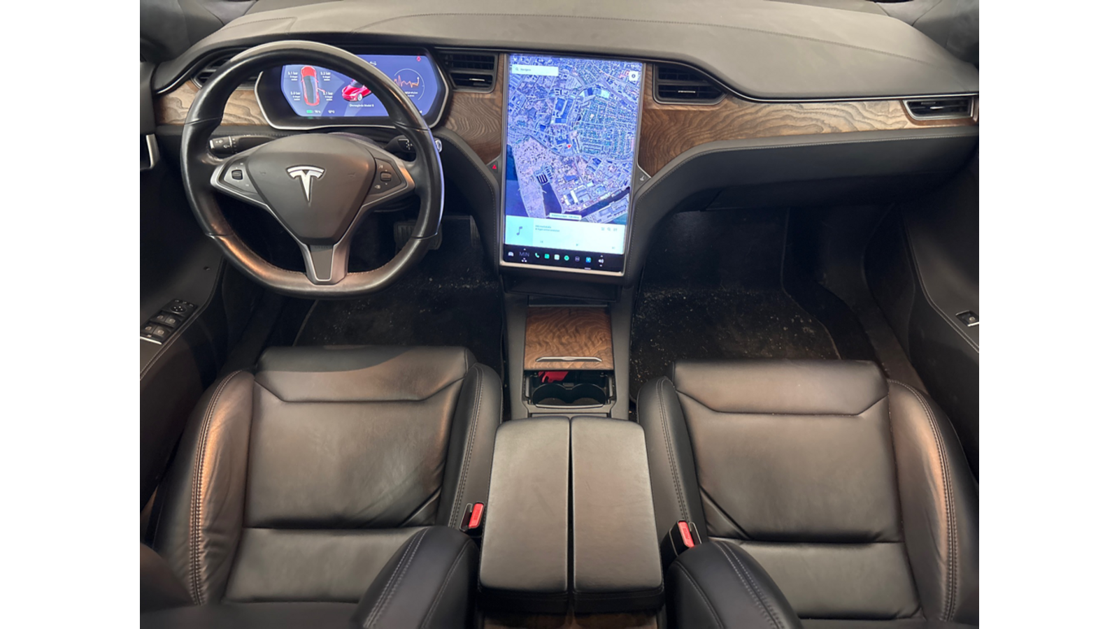 Tesla Model S 2020