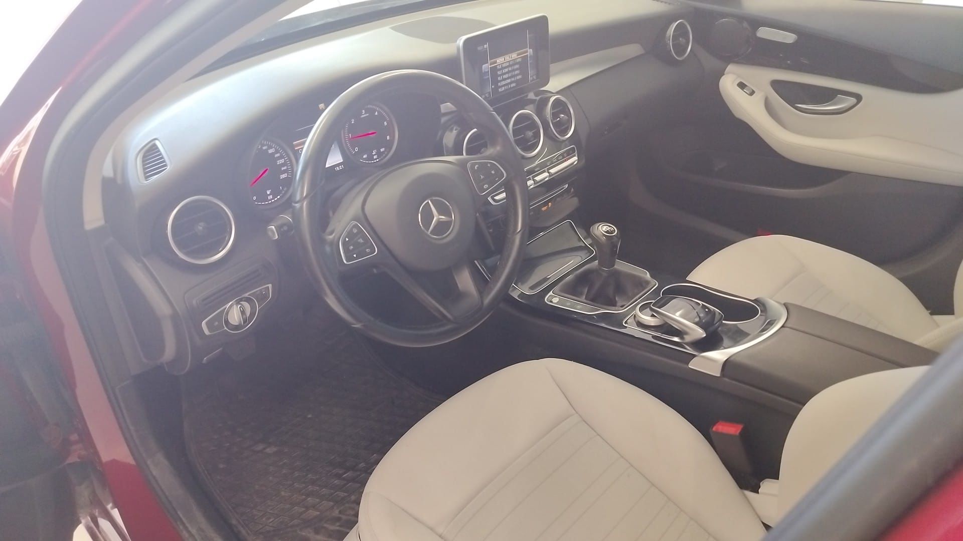 Mercedes-Benz C 2016
